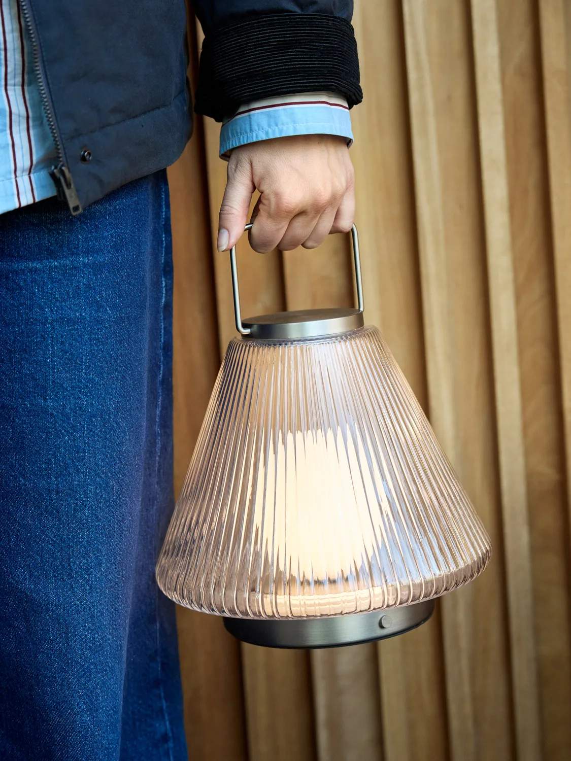Hübsch Bordlamper Tou Transportabel Bordlampe i Nikkel, 7