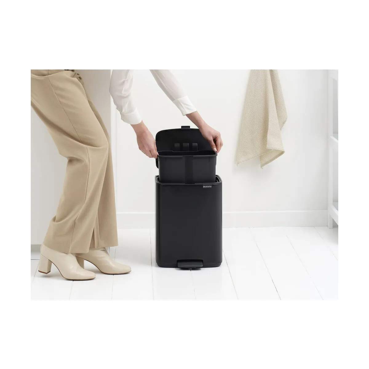 Brabantia Pedalspande Bo Pedalspand i Mat sort, 12 L, 5