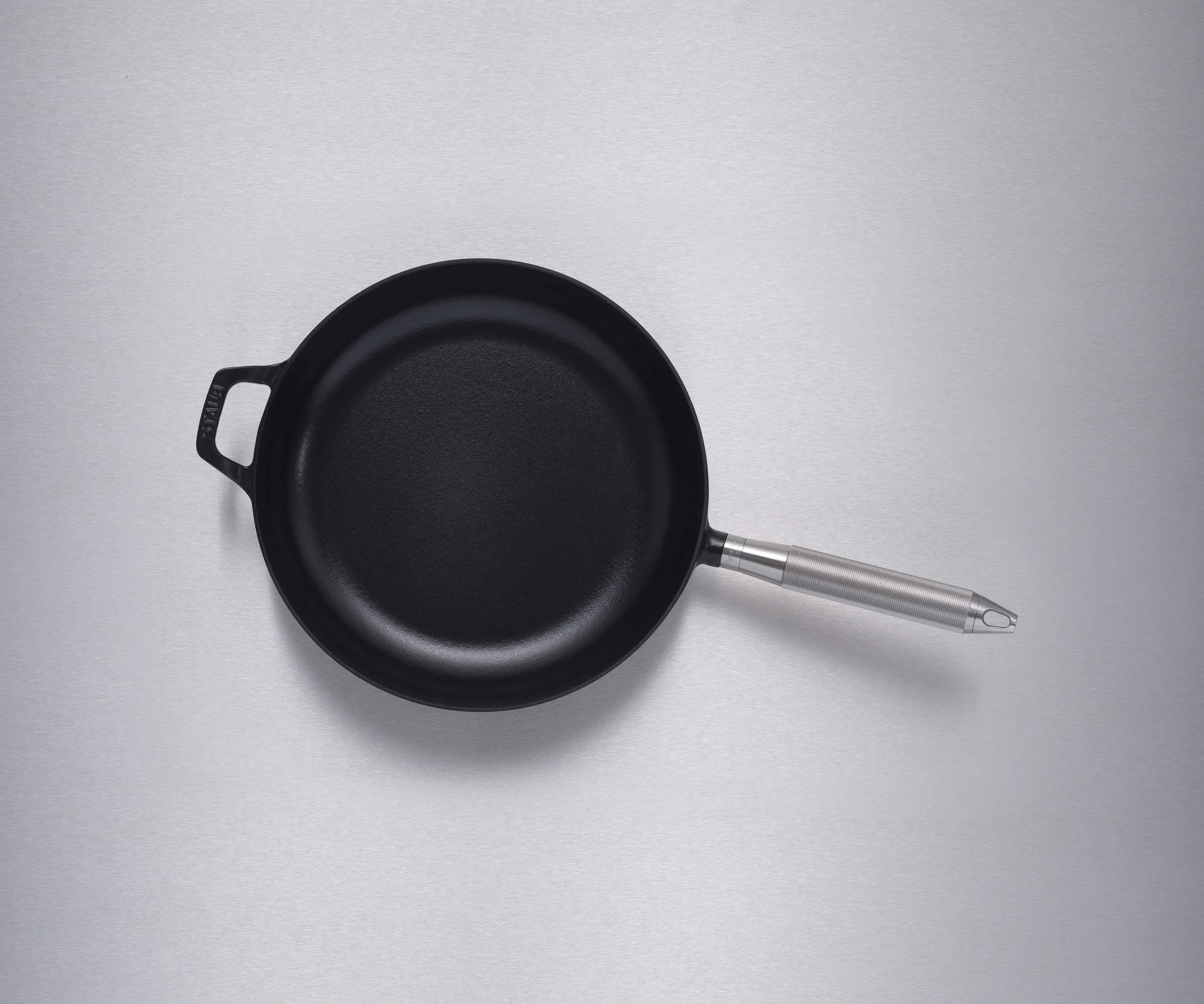 Staub Stegepander Buster & Punch Stegepande i Sort/sølvfarvet, 2