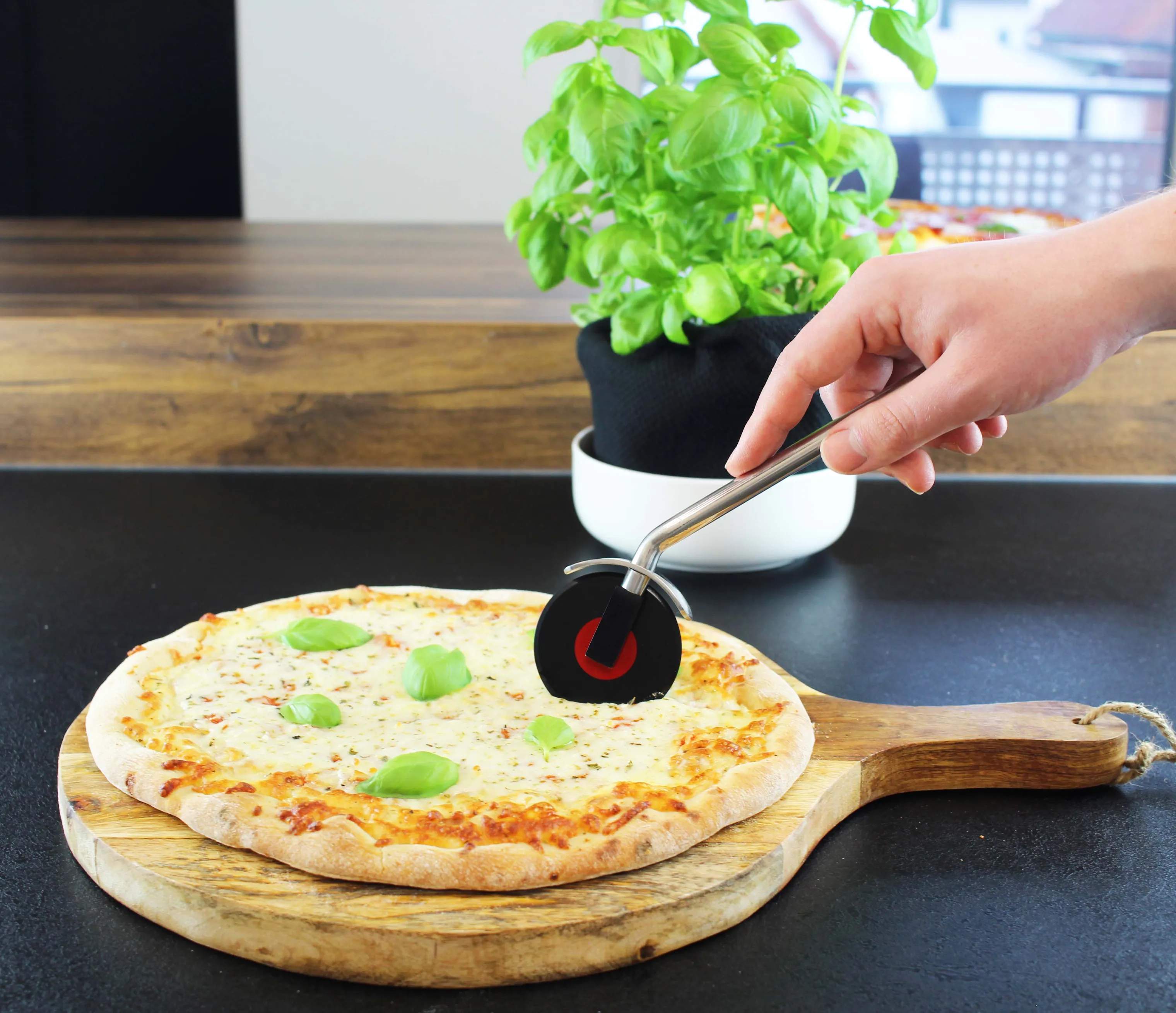 Winkee Pizzaskærere Pizzaskærer i Sort, 2