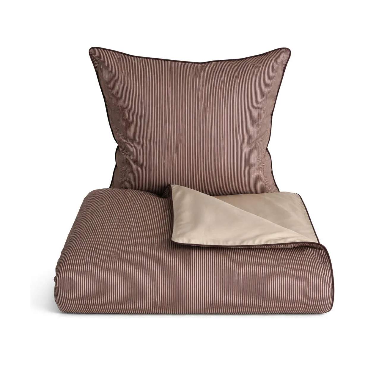 omhu Sengetøj Pin Stripe Sengetøj i Bordeaux/sand, B140 x L200 cm, 1