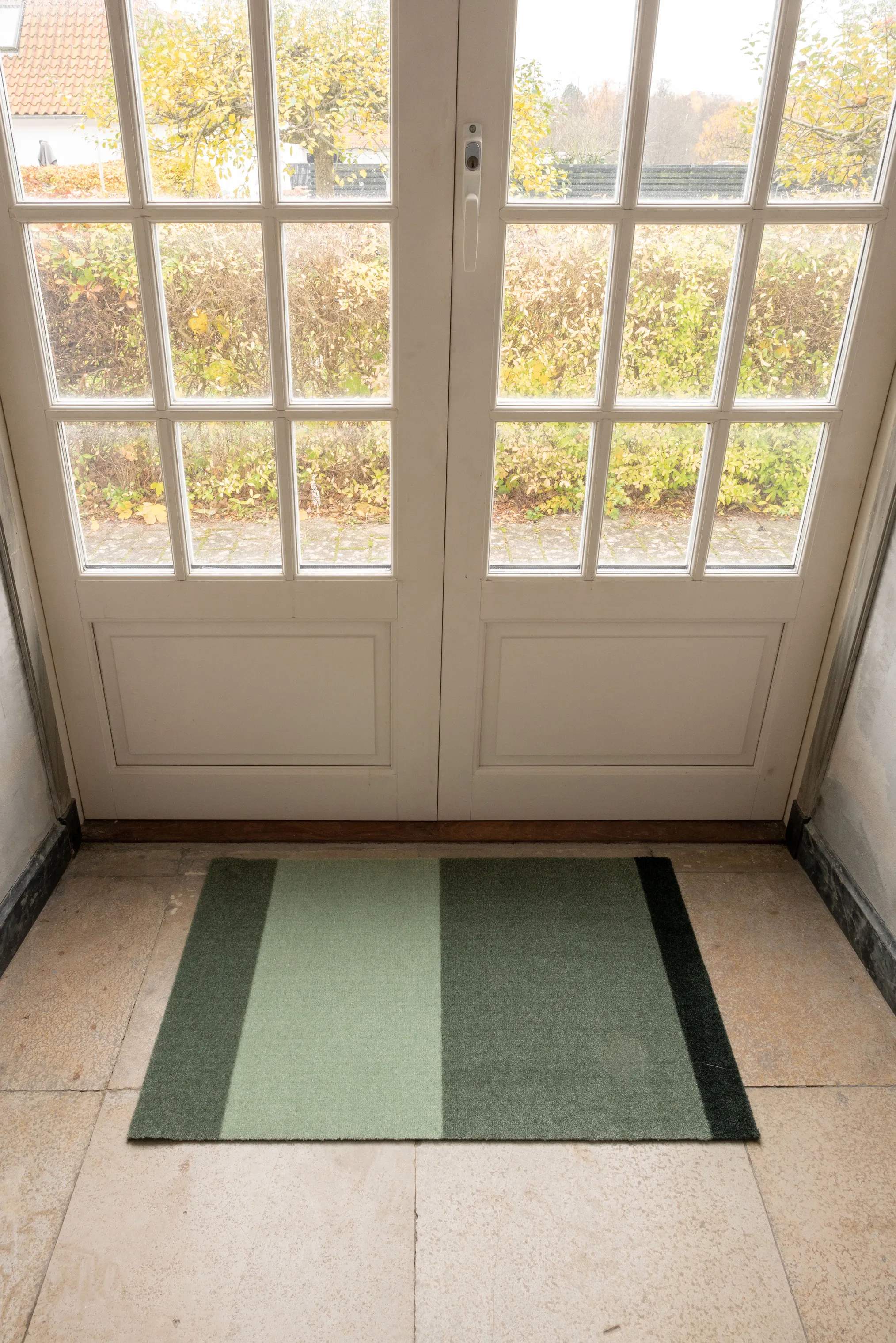 Tica Copenhagen Dørmåtter Stripes Horisontal Gulvmåtte i lysegrøn/støvetgrøn/mørkegrøn, B60 x L90 cm, 2