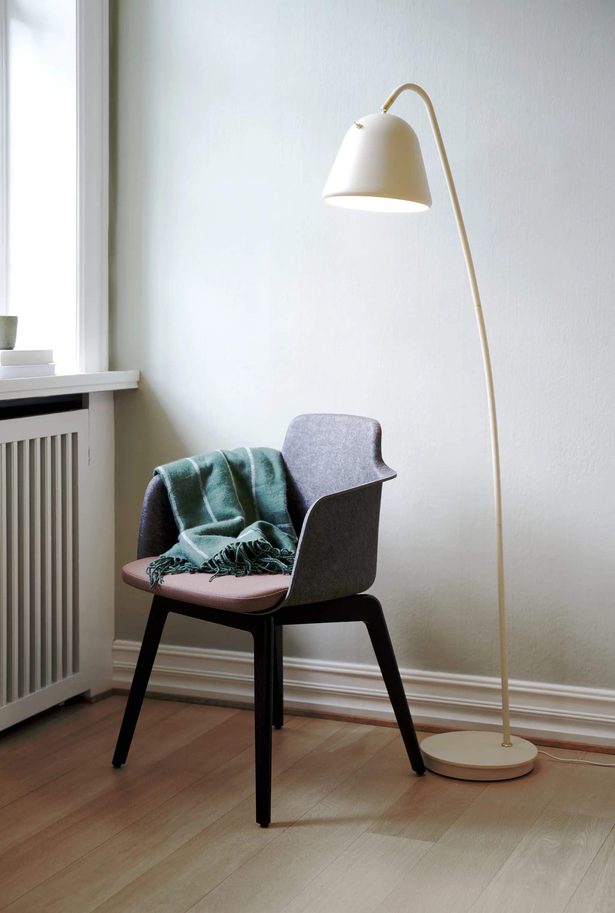 Nordlux Gulvlamper Fleur Gulvlampe i Beige, 2