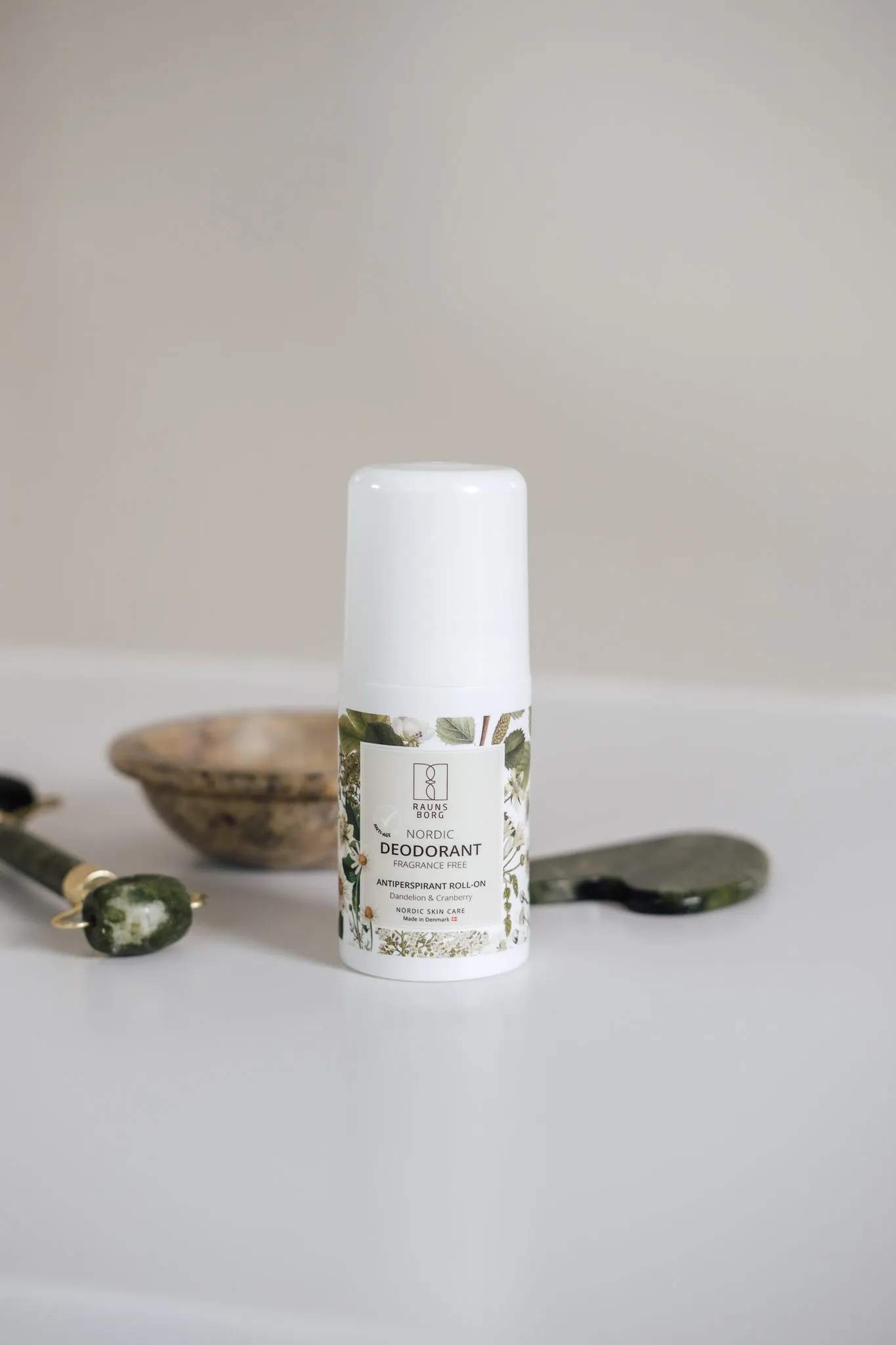 Raunsborg Kropspleje Nordic Roll-On Deodorant i Hvid, 2