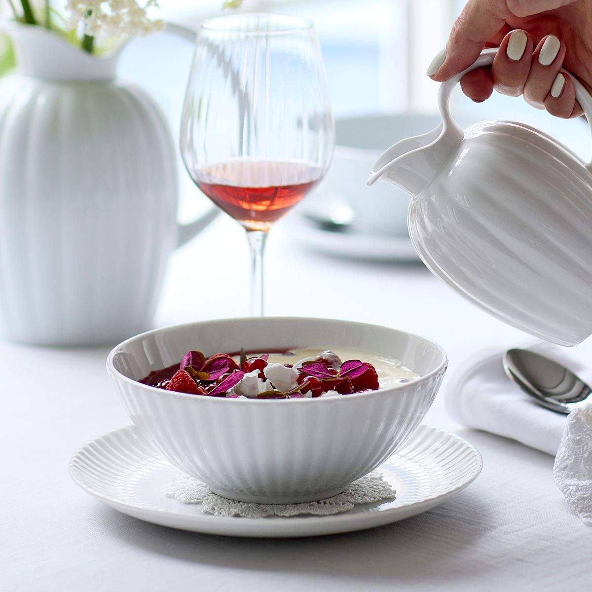 Rødgrød med cremesauce