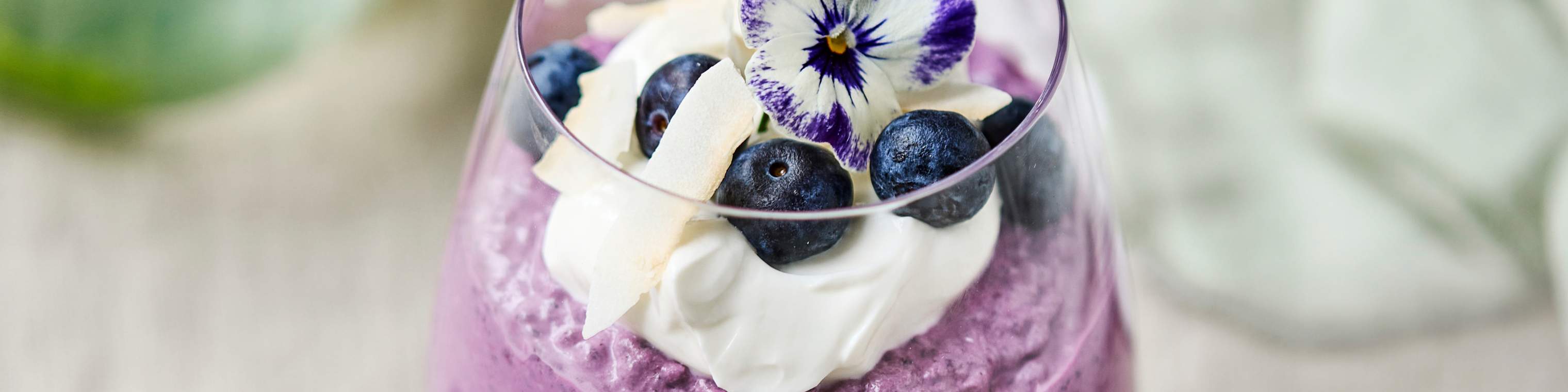 Chiapudding med blåbær og kokos