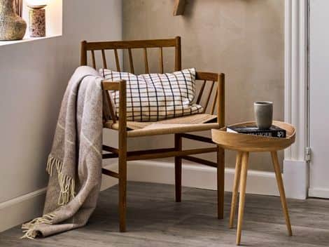 FDB loungestol med pude og plaid 470x325.jpg