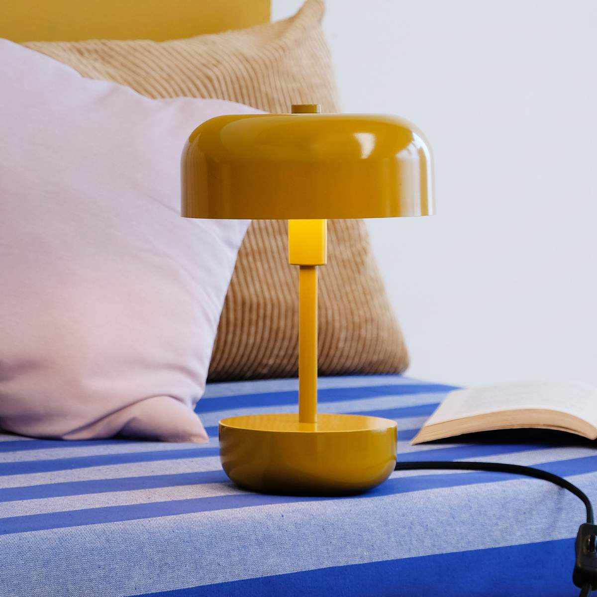flytte hjemmefra lampe