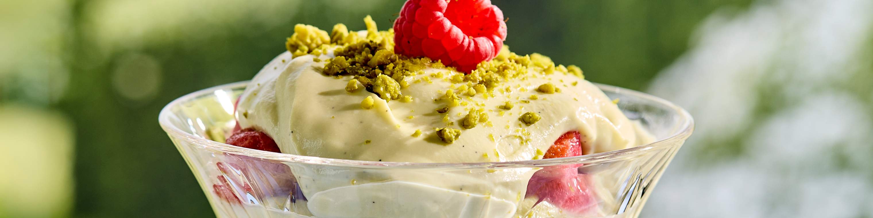 Nem pistacie-tiramisu med hindbær