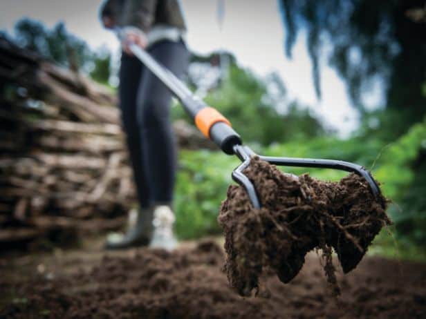 Fiskars Quickfit Kultivator 616 X 462 (1)