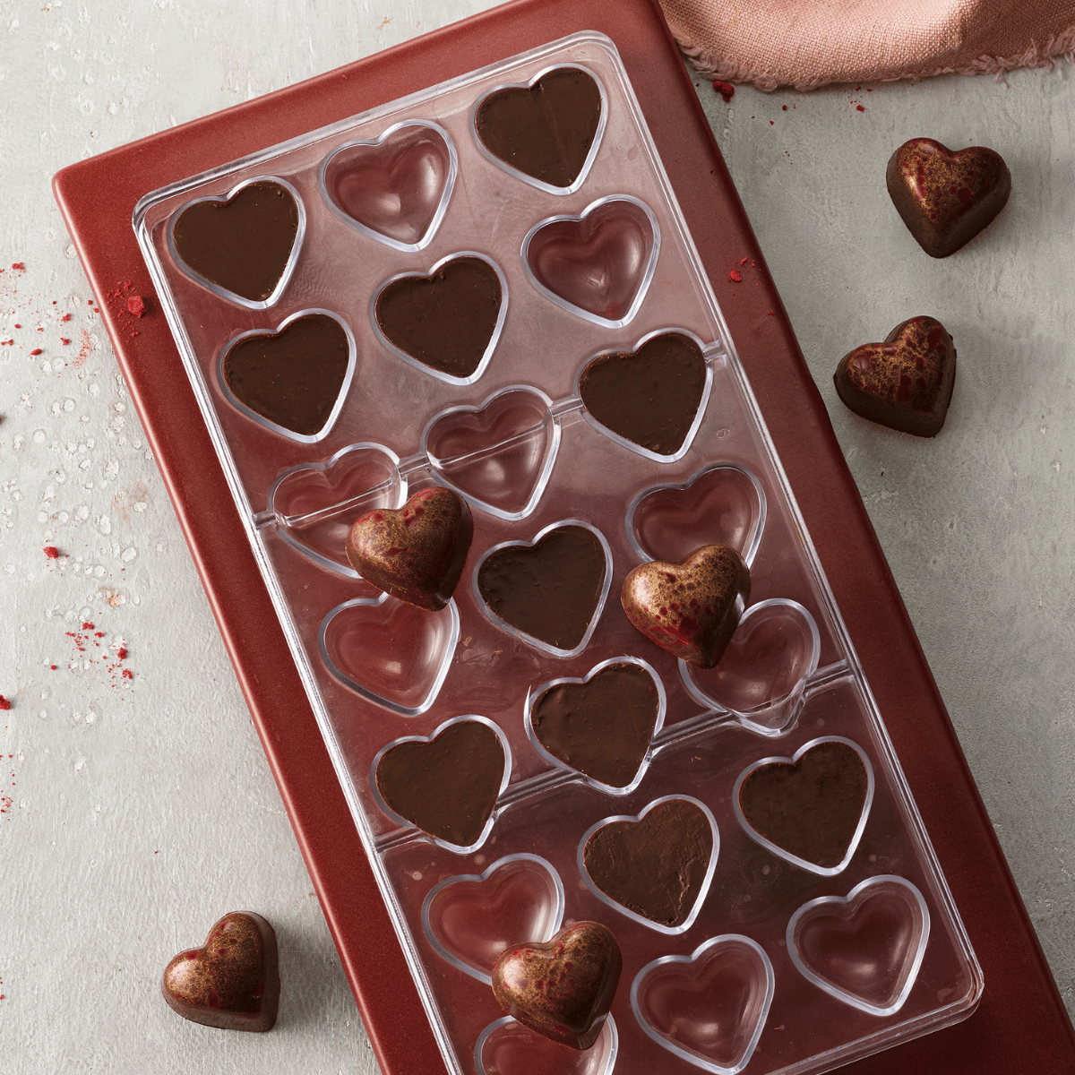 Fyldte chokolader med hindbær