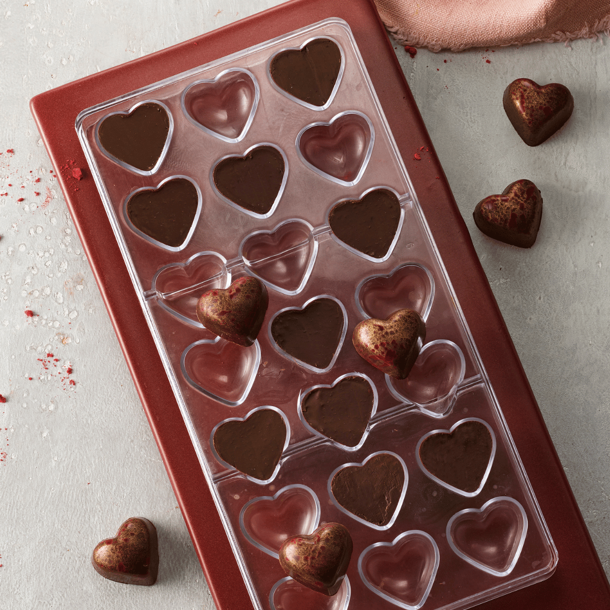 Fyldte chokolader med hindbær