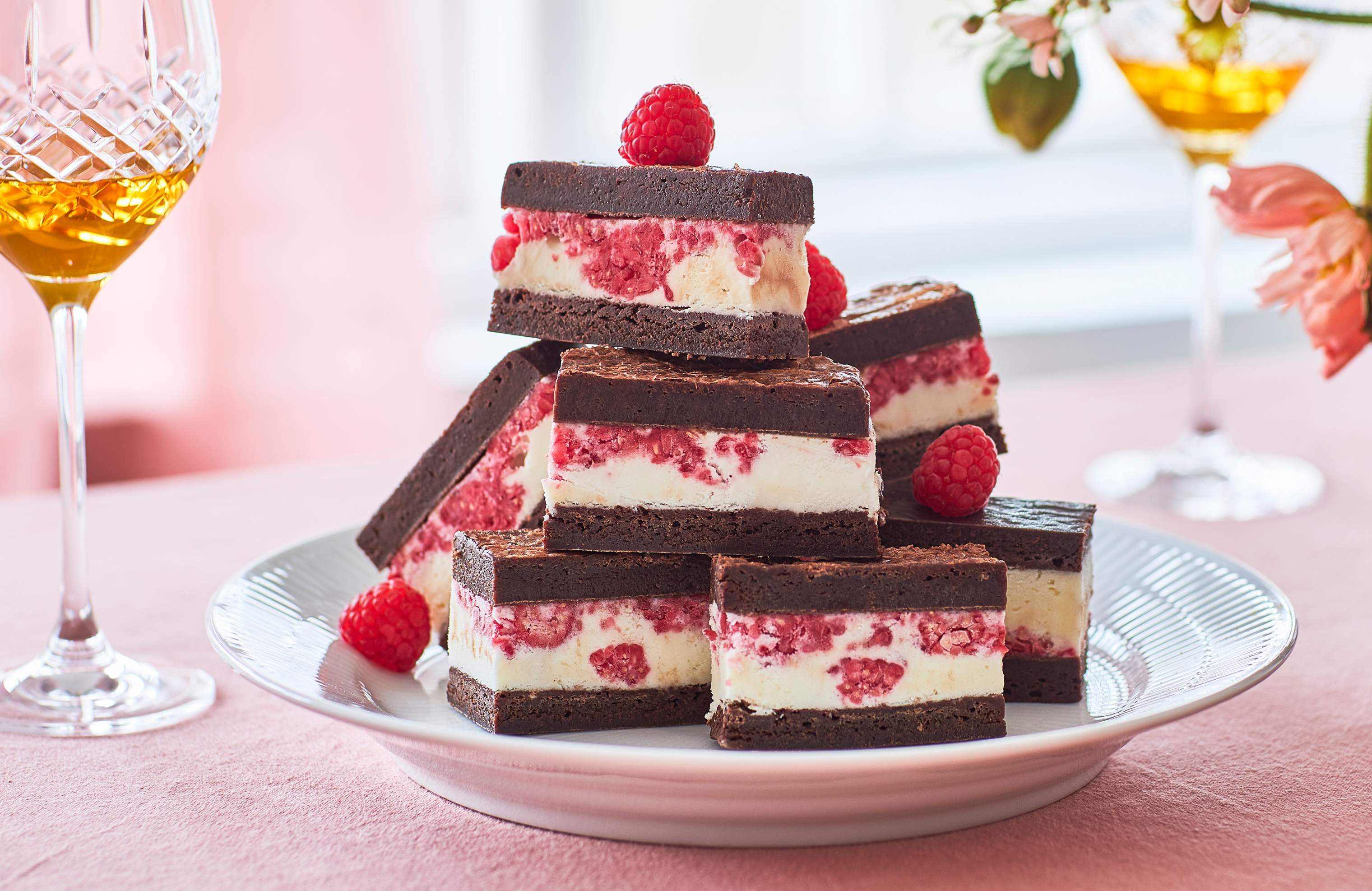 ice cream sandwiches