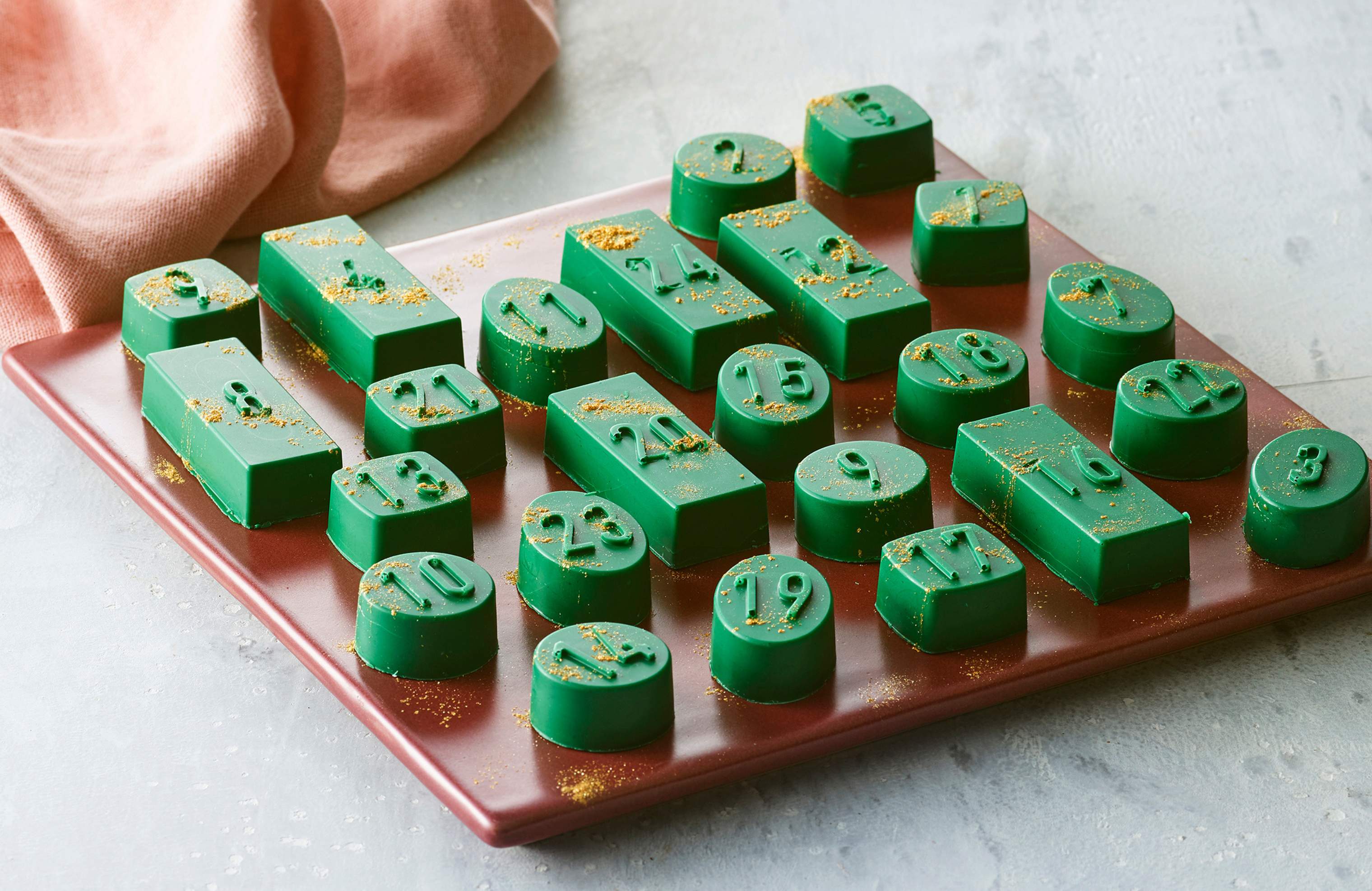 Chokoladejulekalender fyldte chokolader