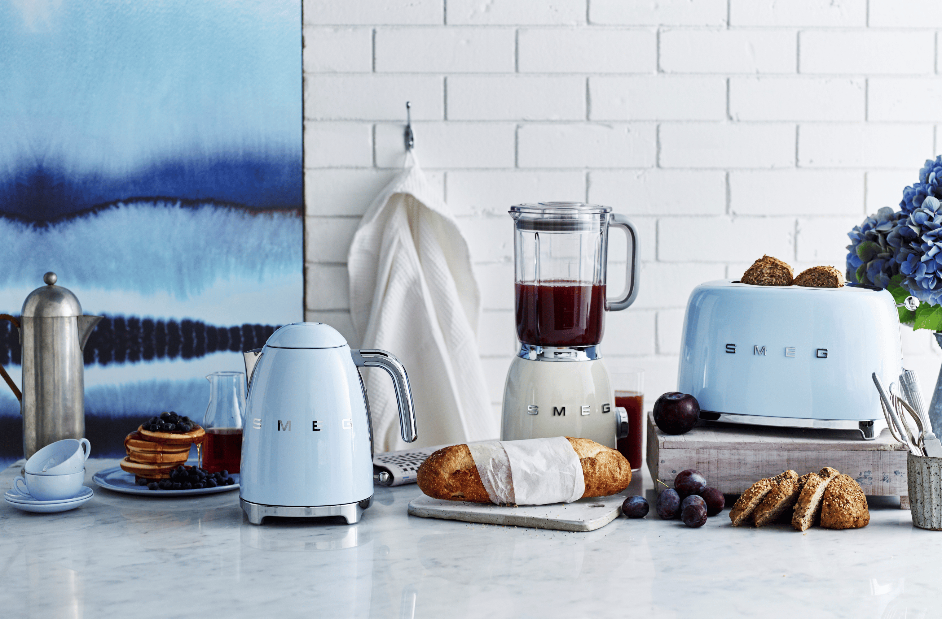 Smeg-køkkenmaskiner-elkedel-brødrister-blender