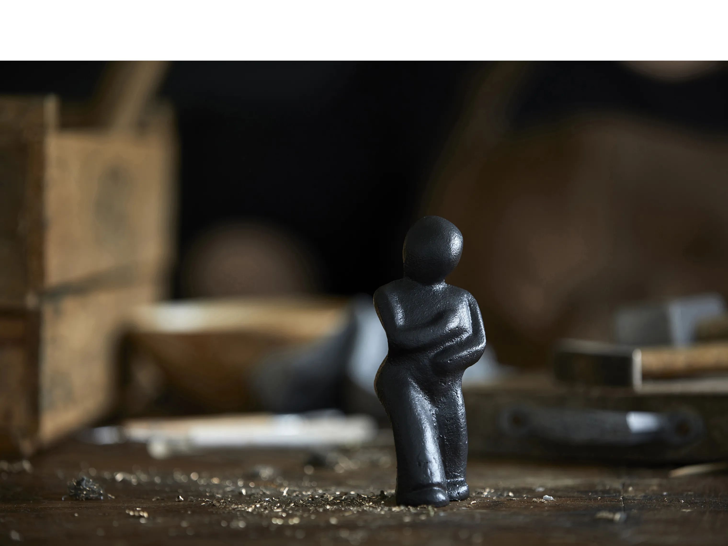 Morsø Øvrige figurer Skulptur - Mærk efter! Føles det rigtigt, så er det vejen i Mærk efter! Føles det rigtigt, så er det vejen, 13,5 cm, 2