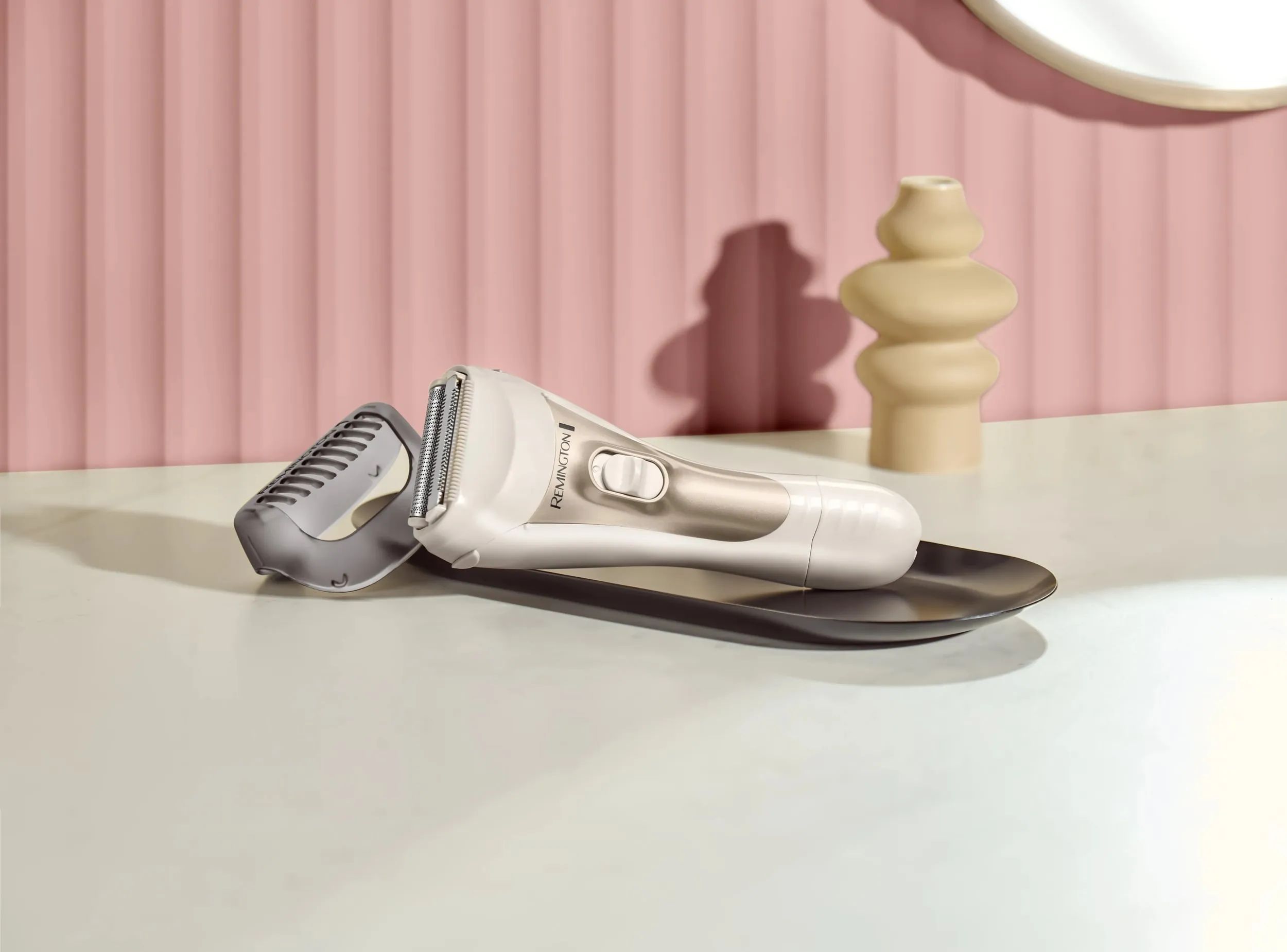 Remington Ladyshavere BareMe Ladyshaver i Beige, 1