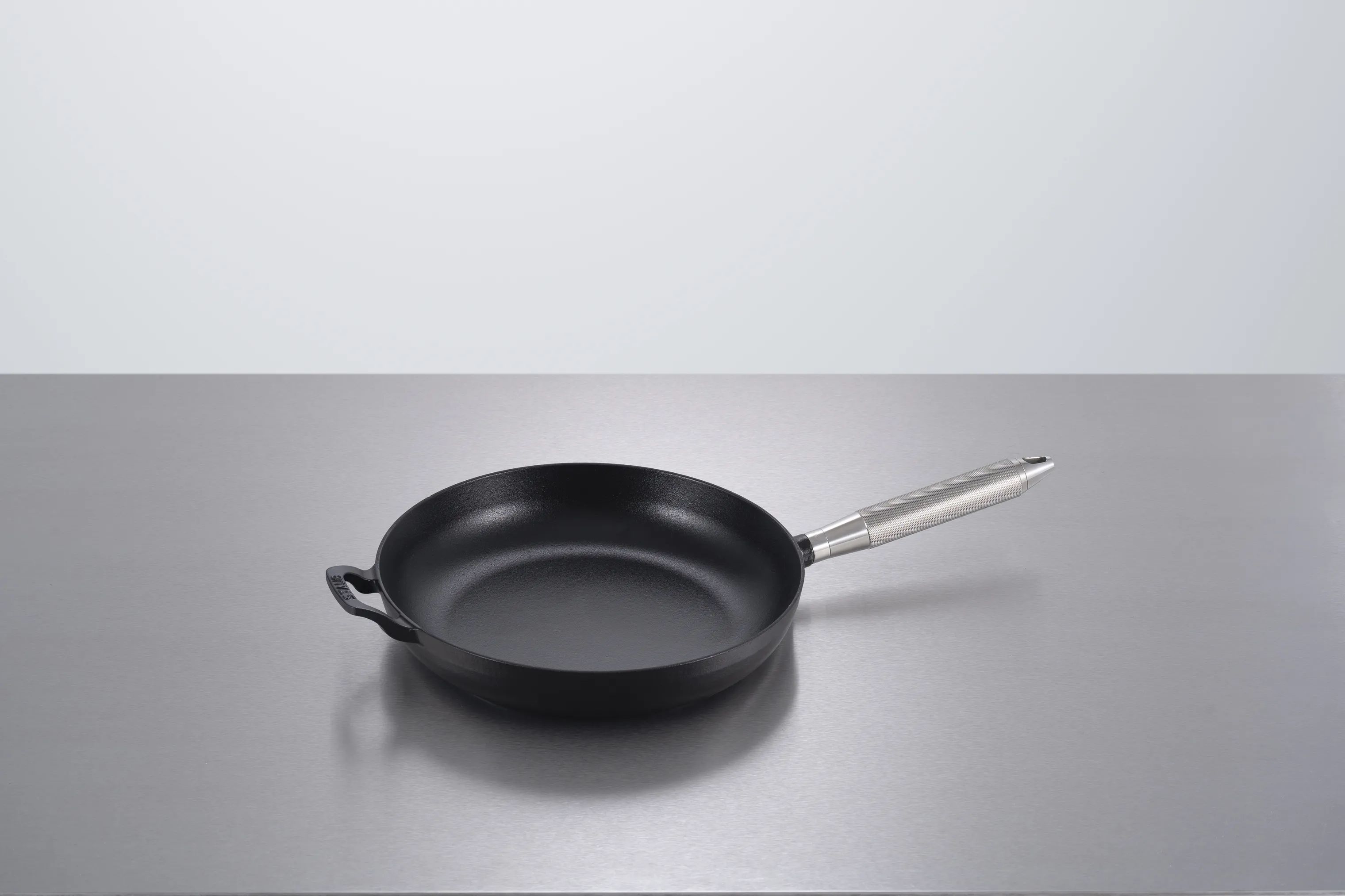 Staub Stegepander Buster & Punch Stegepande i Sort/sølvfarvet, 3
