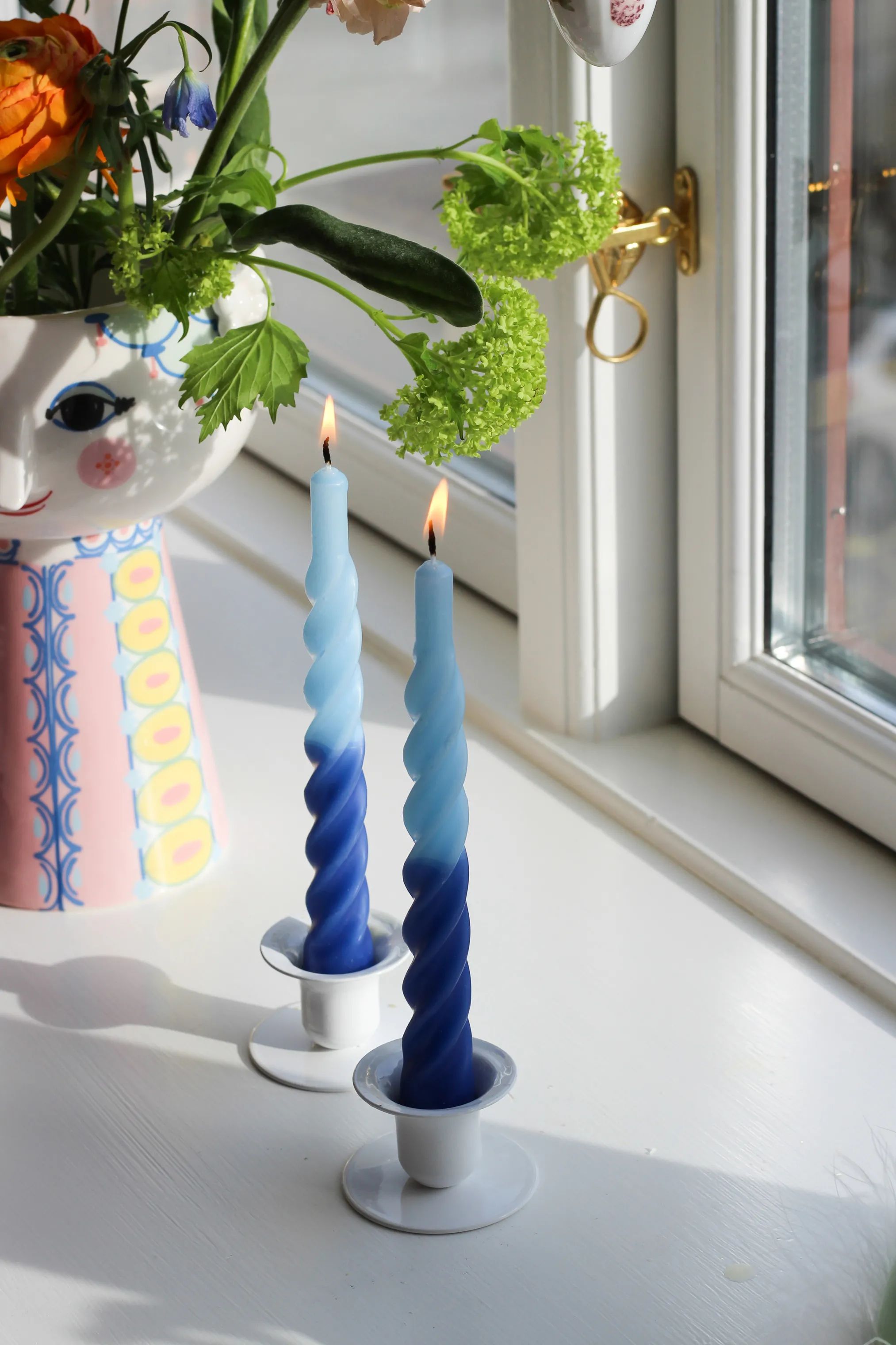 Candles with a twist Kronelys Lys - 6 stk. i Lyseblå/blå, 2