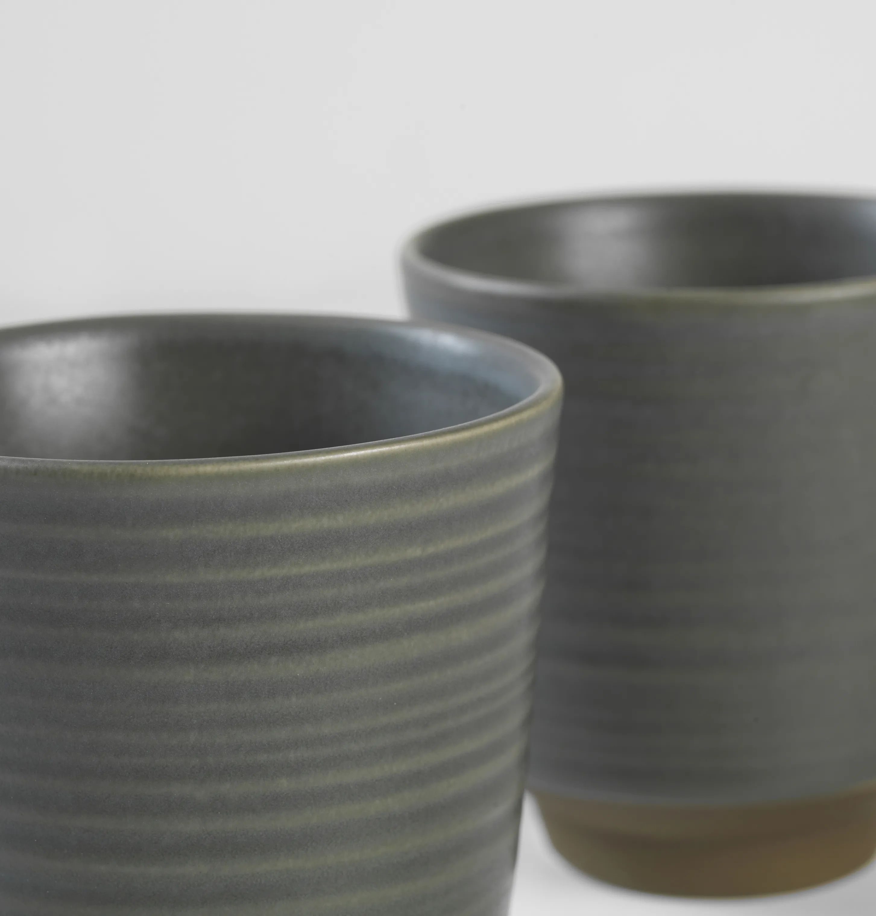Broste Copenhagen Krus og kopper uden hank Miko Krus i Dark Green, 3