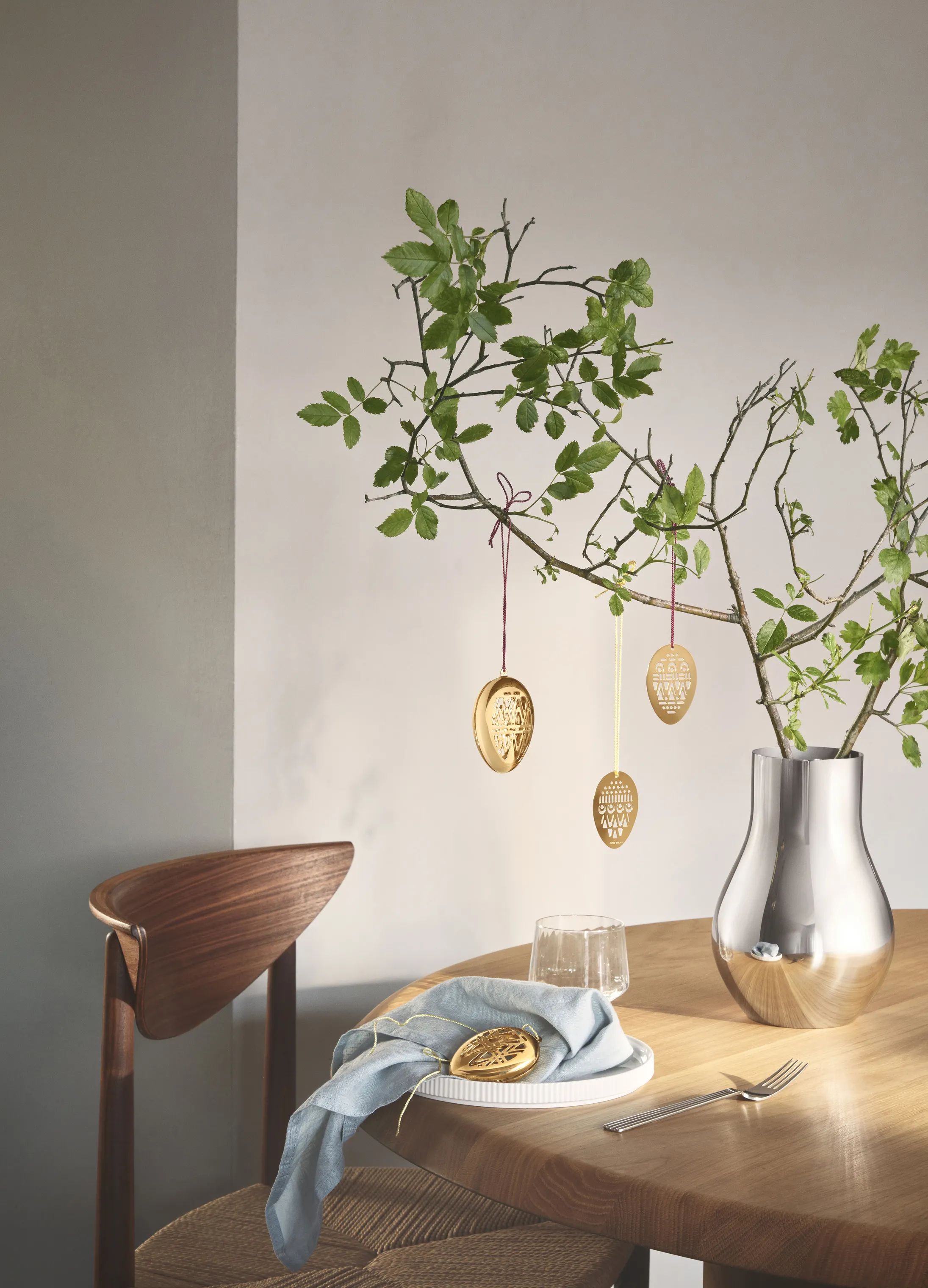 Georg Jensen Påskeæg og ophæng 2022 Påskeæg - 2 stk. i Guldfarvet, 9 cm, 2
