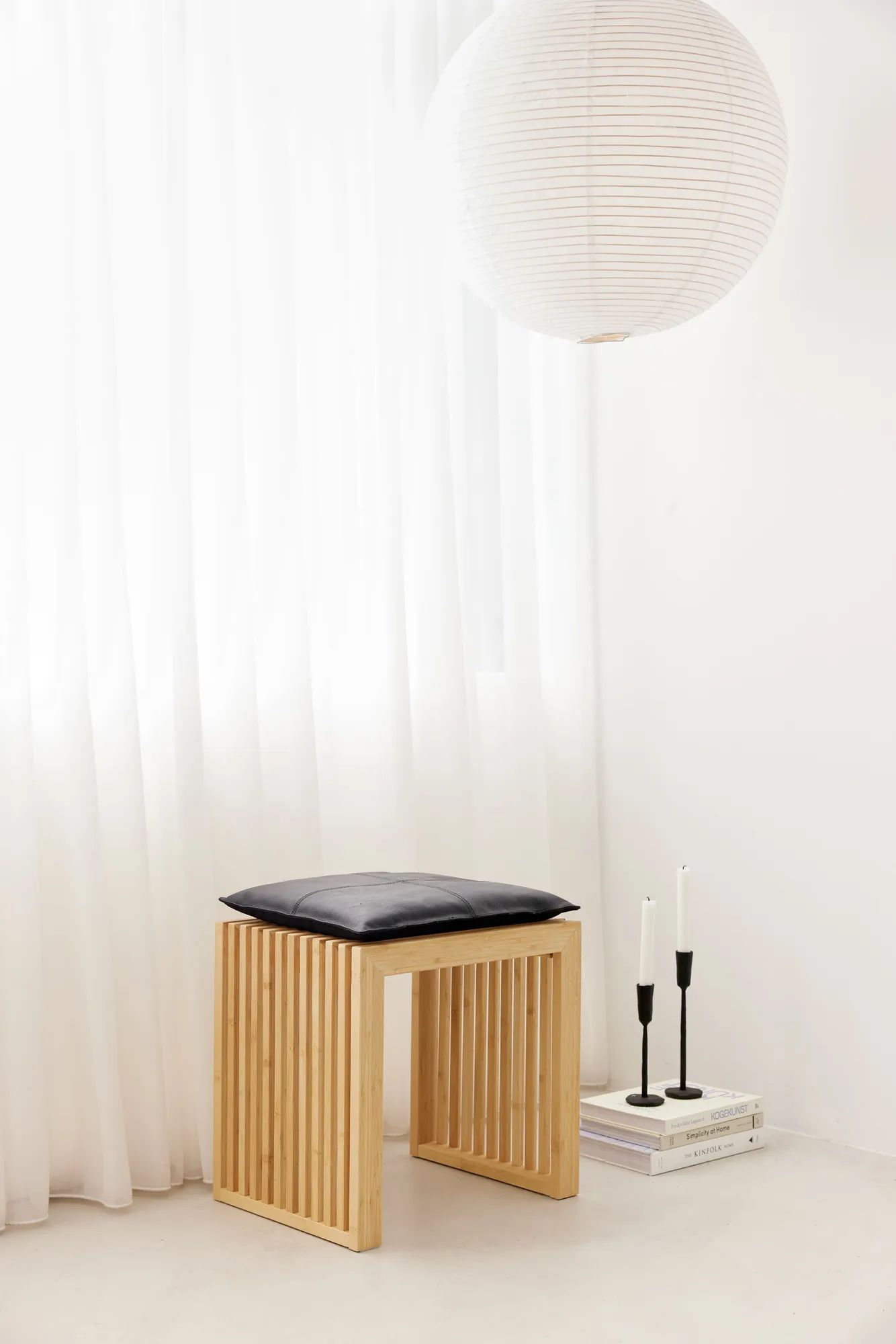 cinas Skamler Rib Skammel inkl. sort hynde i Bambus/sort, 2