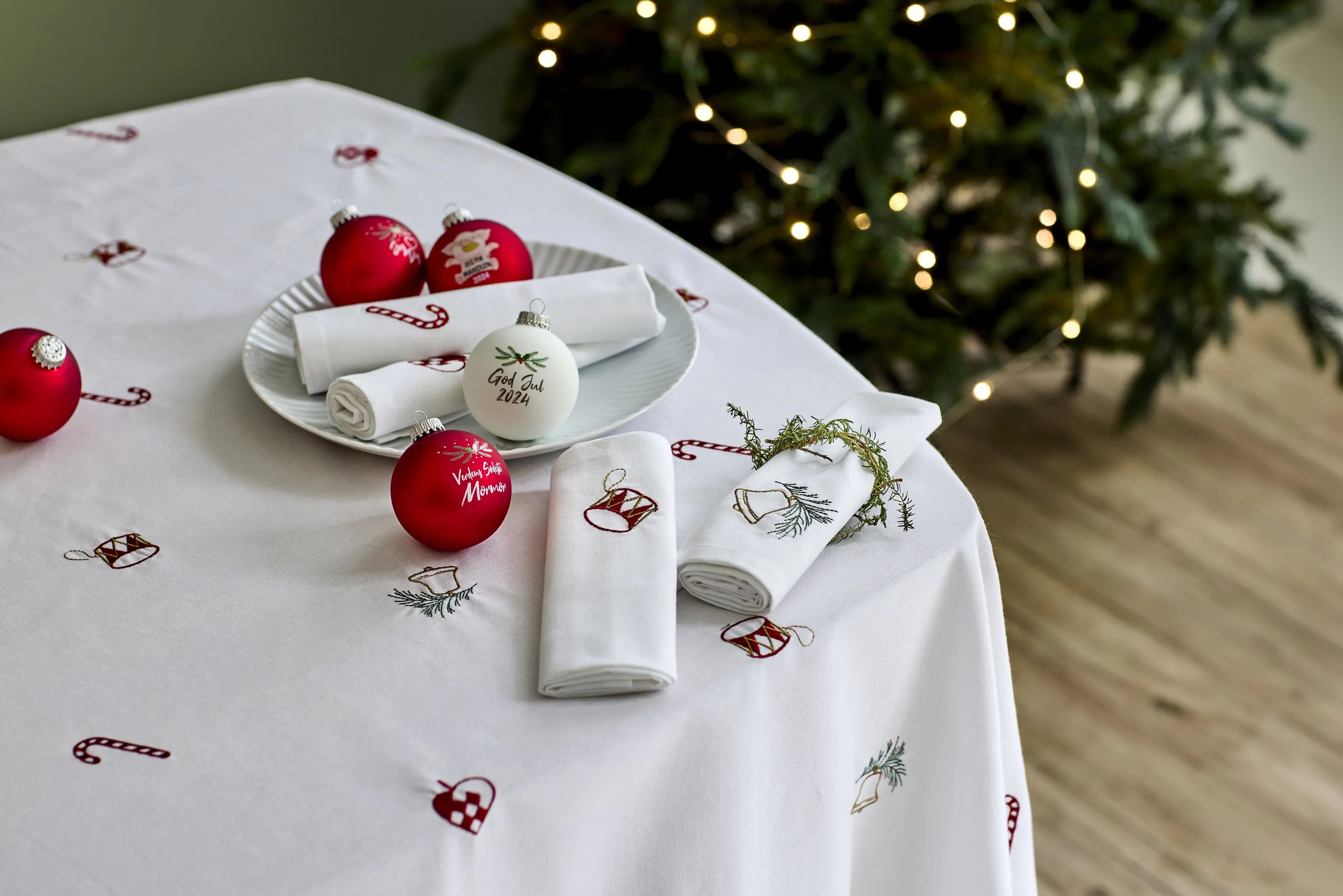 Rolsted Copenhagen Julekugler Julekugle - Verdens Sødeste Mormor i Rød, Verdens Sødeste Mormor, 2