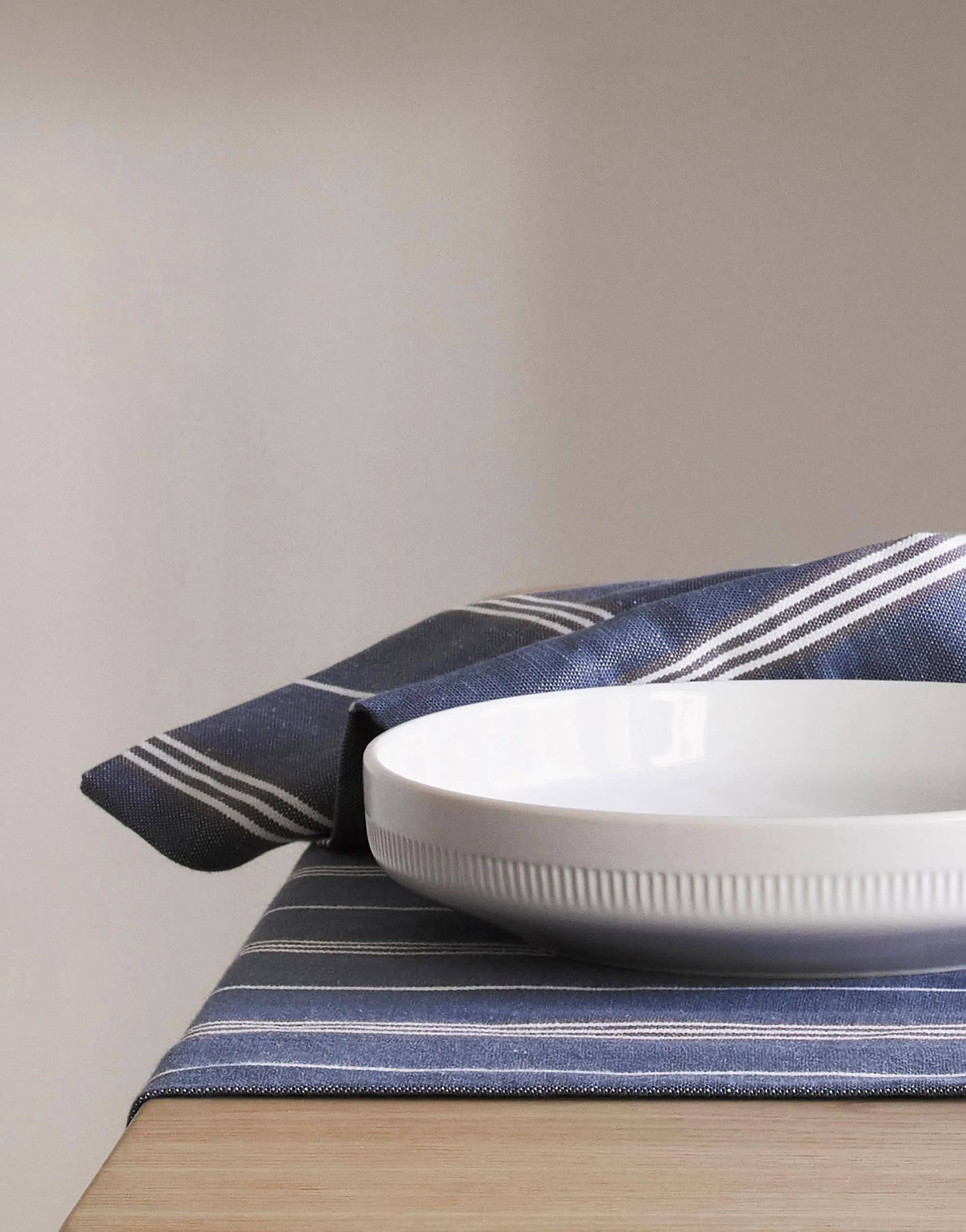Marc O'Polo Middagstallerkener Moments Dyb Tallerken i Beige/hvid, 3