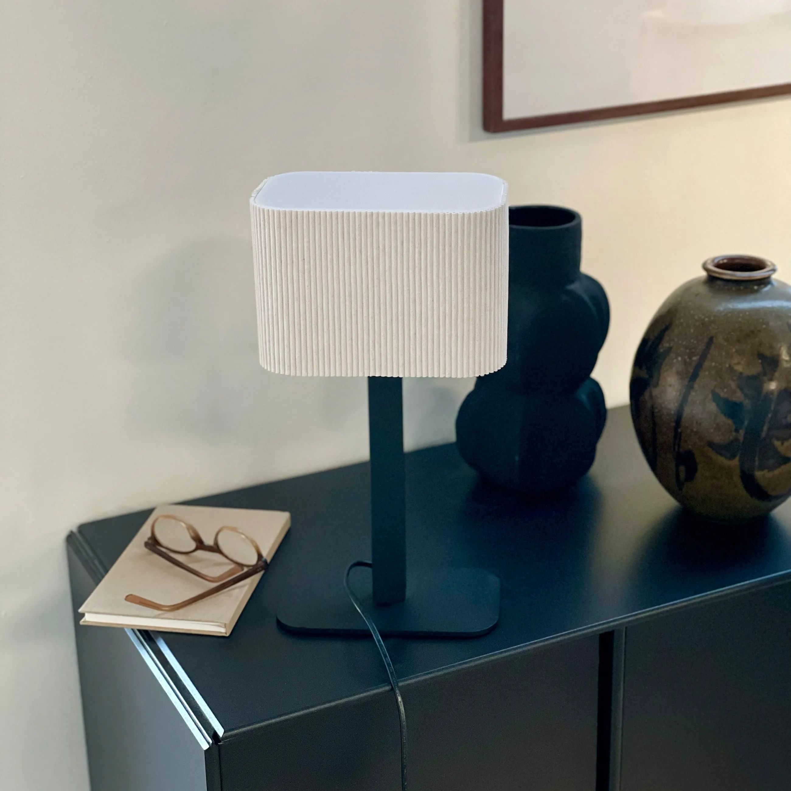 Dyberg Larsen Bordlamper Calix Bordlampe i Natur/Sort, 2