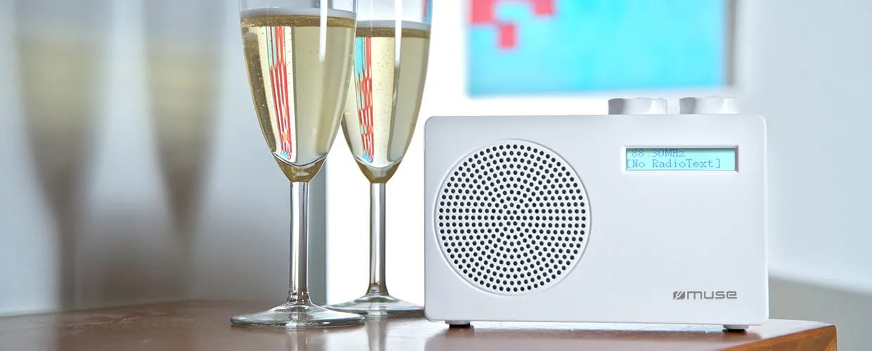 Trident Traders Højtalere DAB Radio i hvid, 2