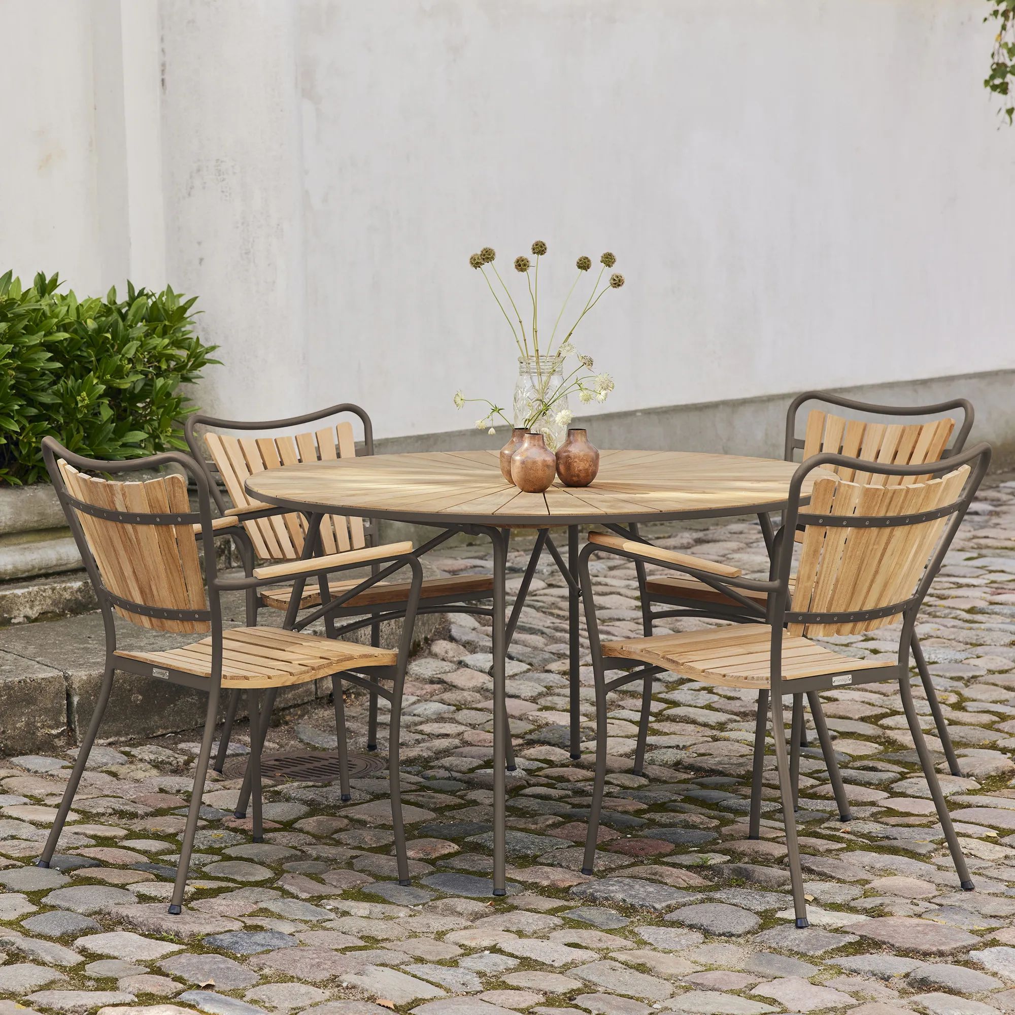 Mandalay Havespiseborde Marguerit Havebord i mocca, 120 cm, 2
