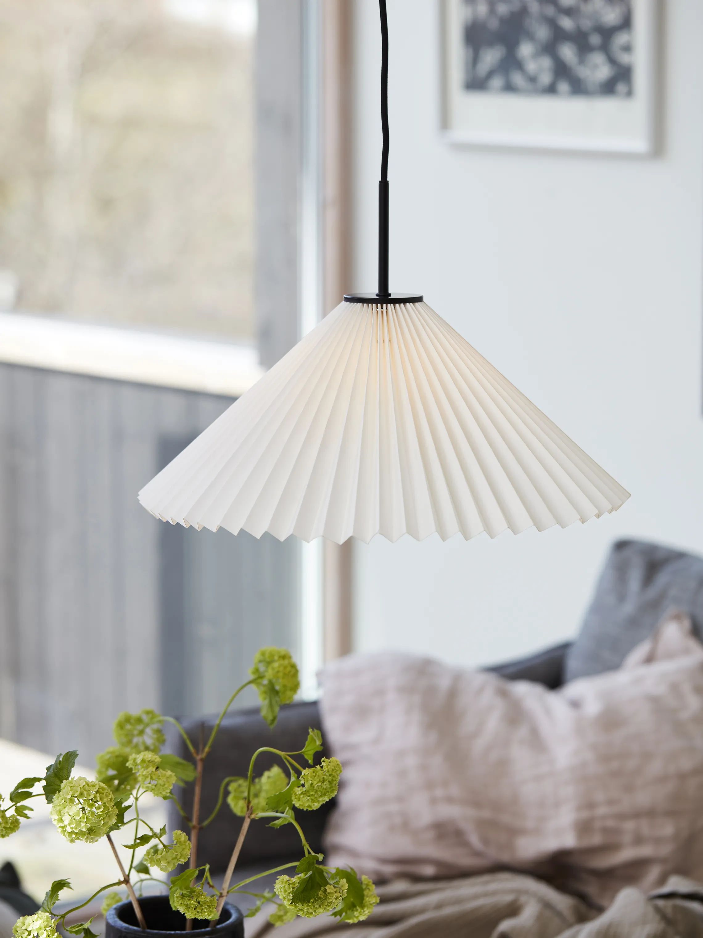 PR Home Pendler Poly Pendel i Hvid, 2