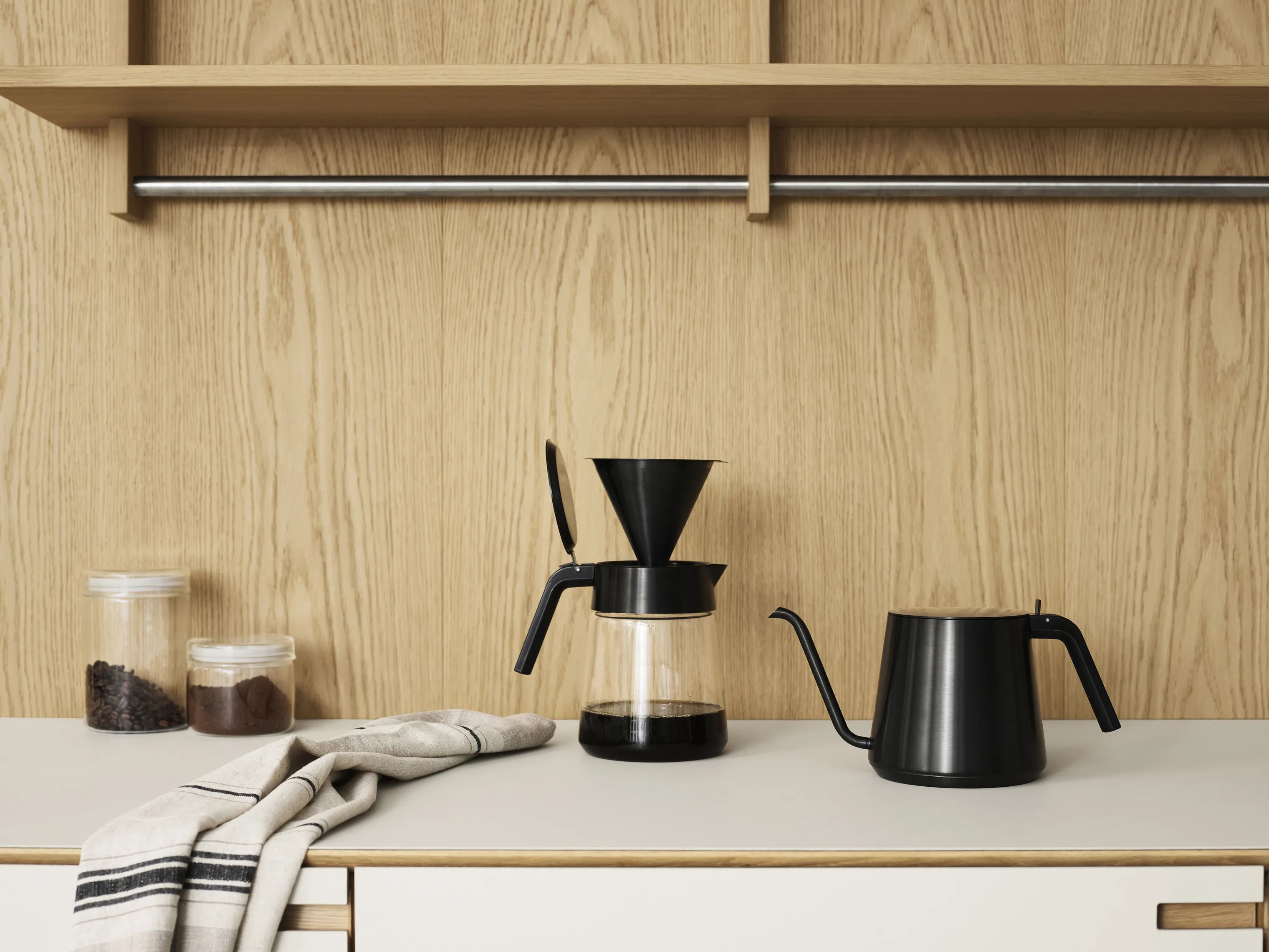 Stelton Kedler Nohr Gooseneck Kedel i black metallic, 2