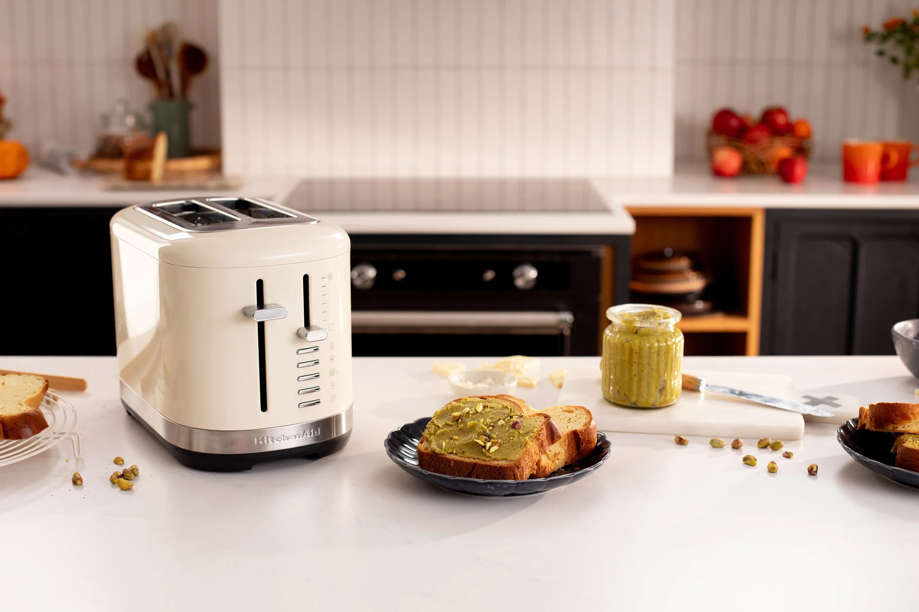 KitchenAid Brødristere Artisan Brødrister i Almond Creme, 3
