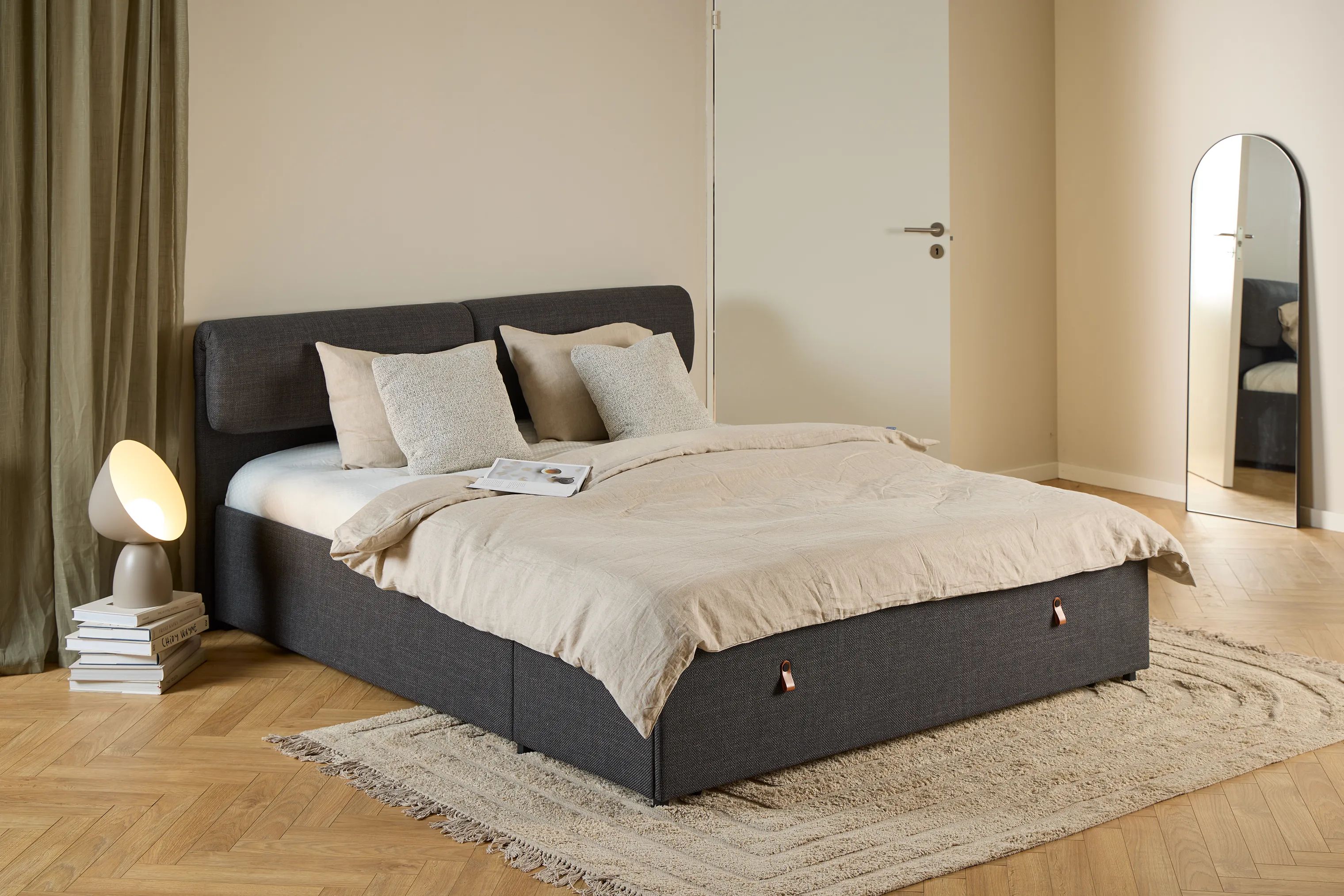 CASA Living Daybeds Calvi Sengeramme i B177 x L202 cm, 2