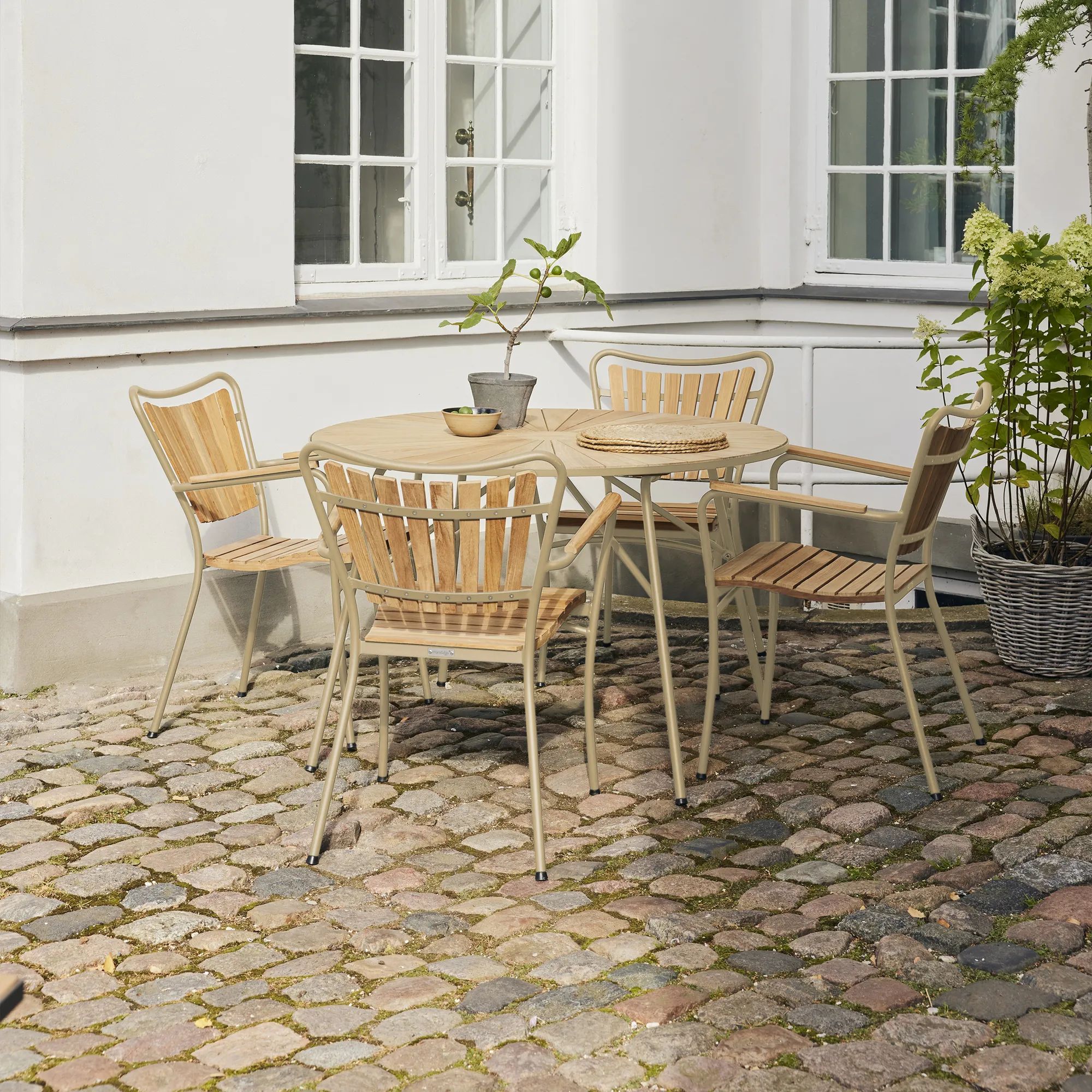 Mandalay Havemøbelsæt Marguerit Havemøbelsæt - 5 dele i taupe, 2