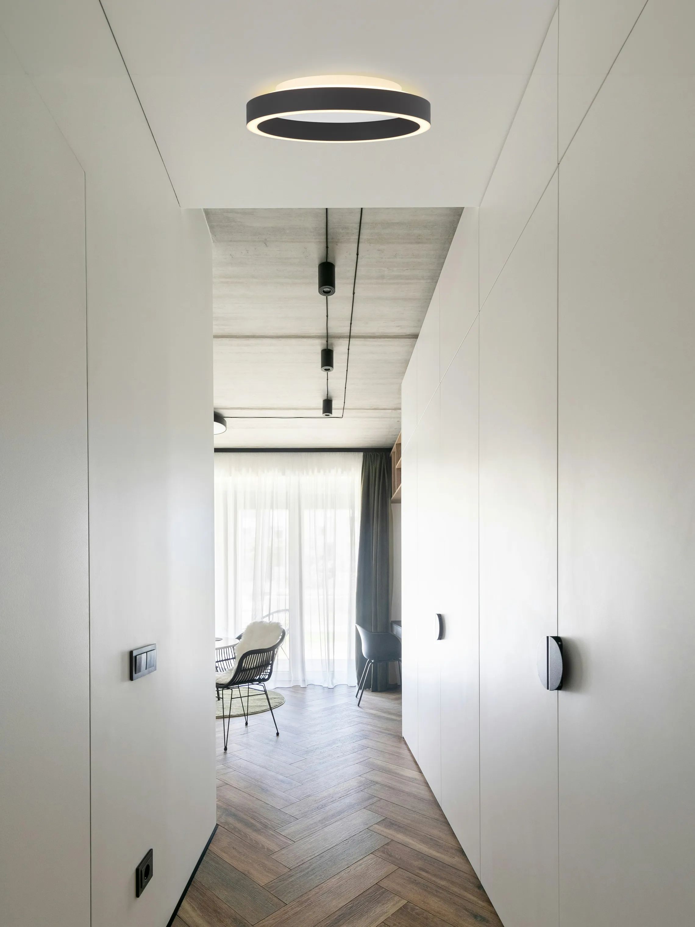 Halo Design Loftlamper Backlight String Plafond i Sort, 30 cm, 2