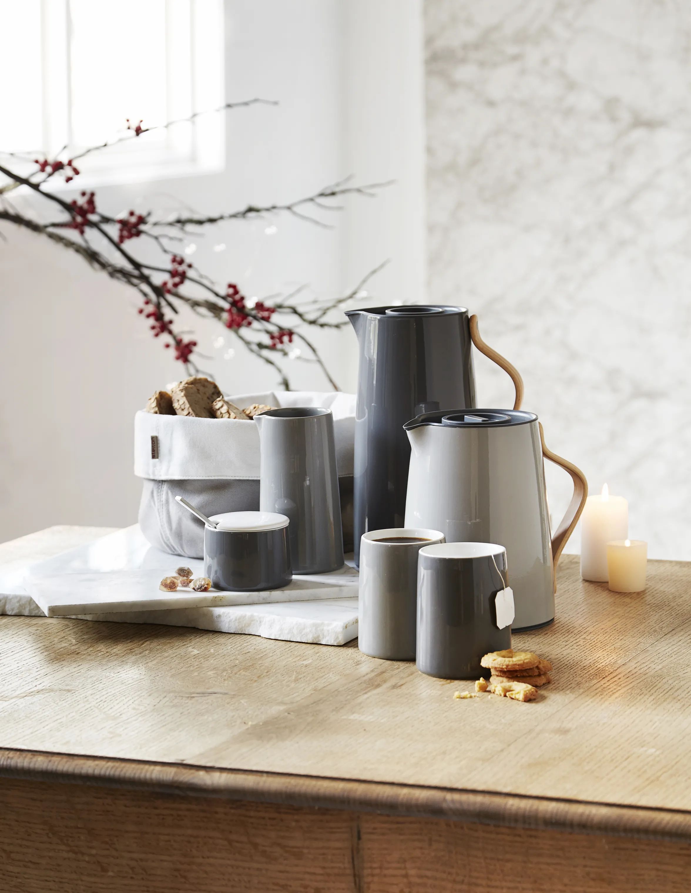 Stelton Termokander Emma Termokande i Mørkegrå, 1.2 L, 2