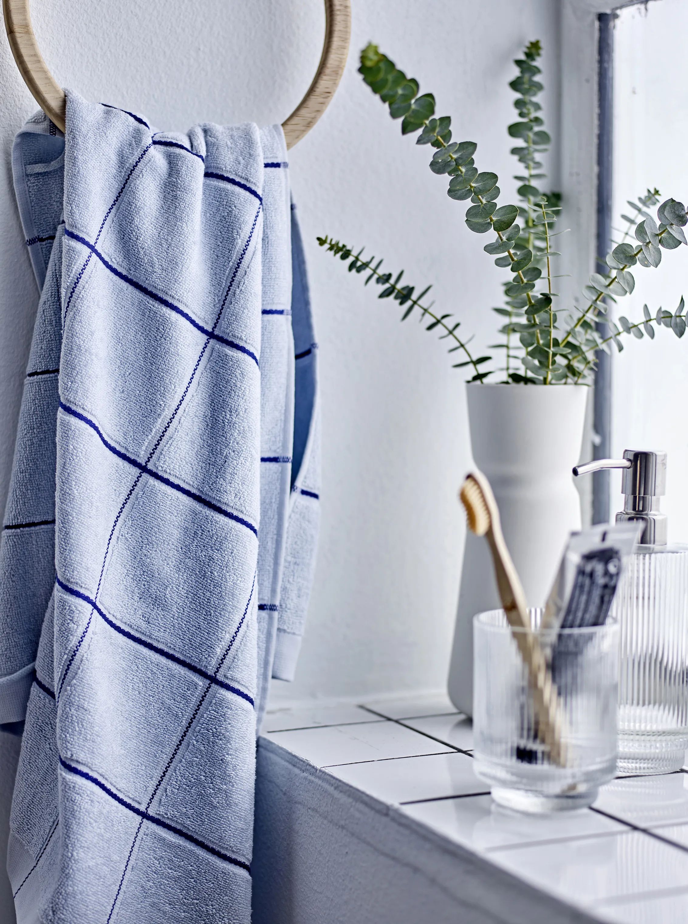 Södahl Håndklæder Vista Håndklæde i Linen blue, B70 x L140 cm, 2