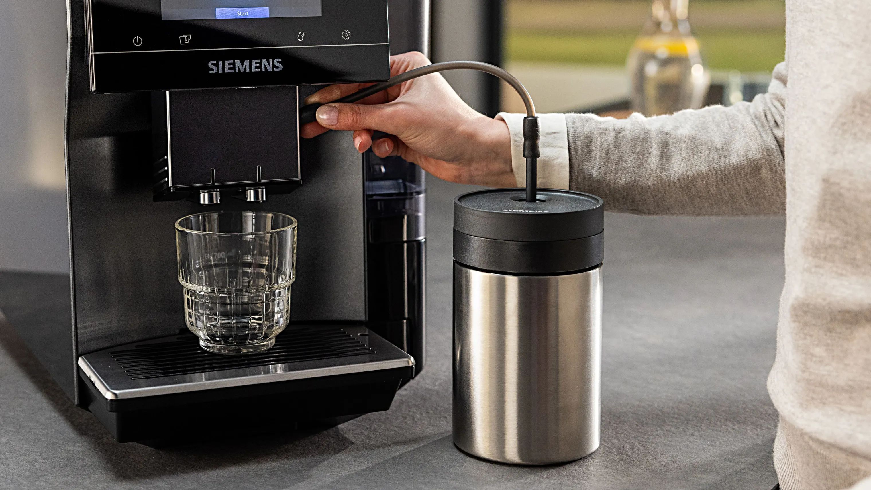 Siemens Tilbehør til espressomaskiner EQ Mælkebeholder i Sølv, 4