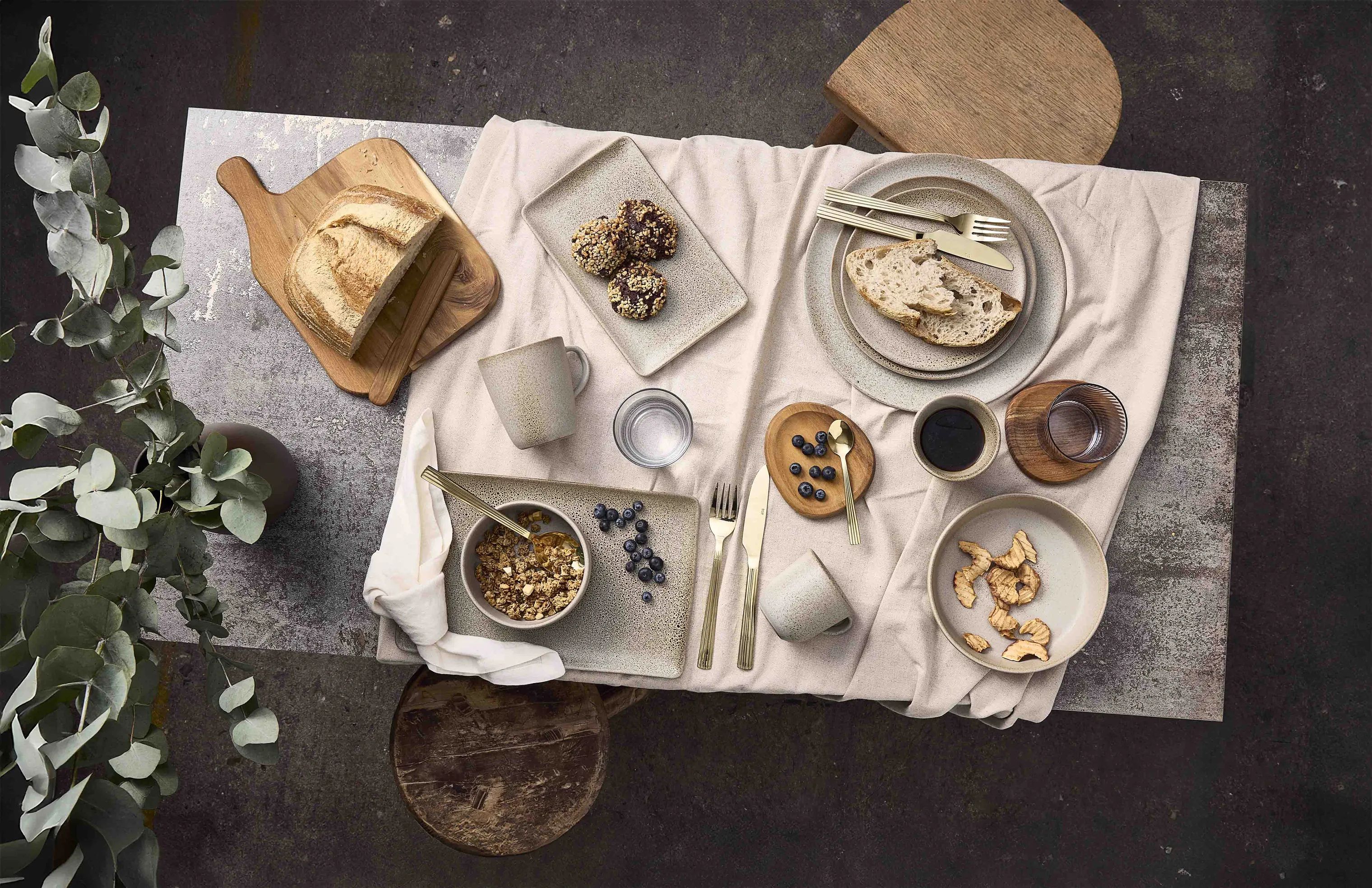 RAW by Aida Middagstallerkener Tallerken i Beige, 2