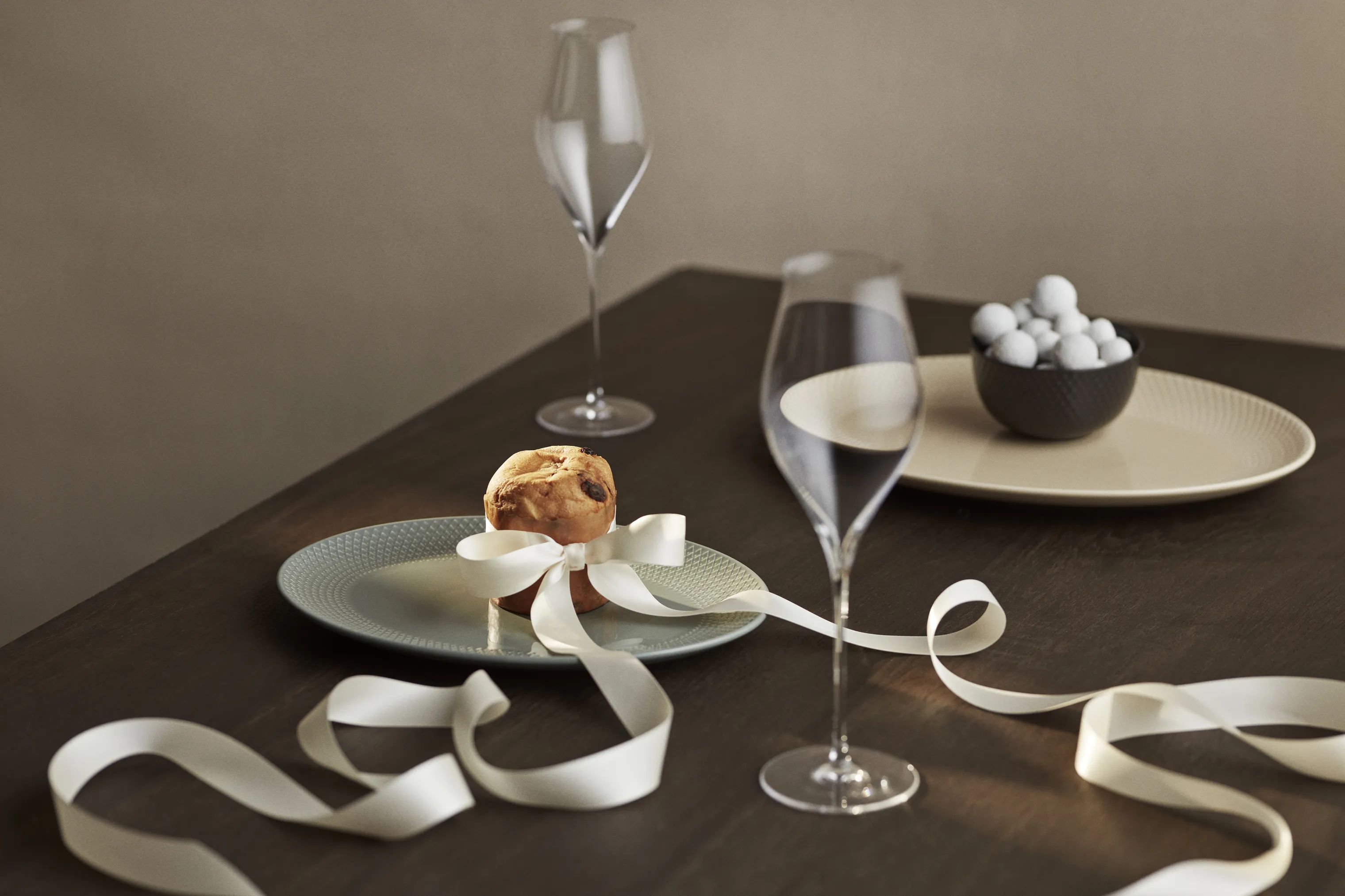 Lyngby Porcelæn Serveringsfade Rhombe Earth Serveringsfad i Marble, 2