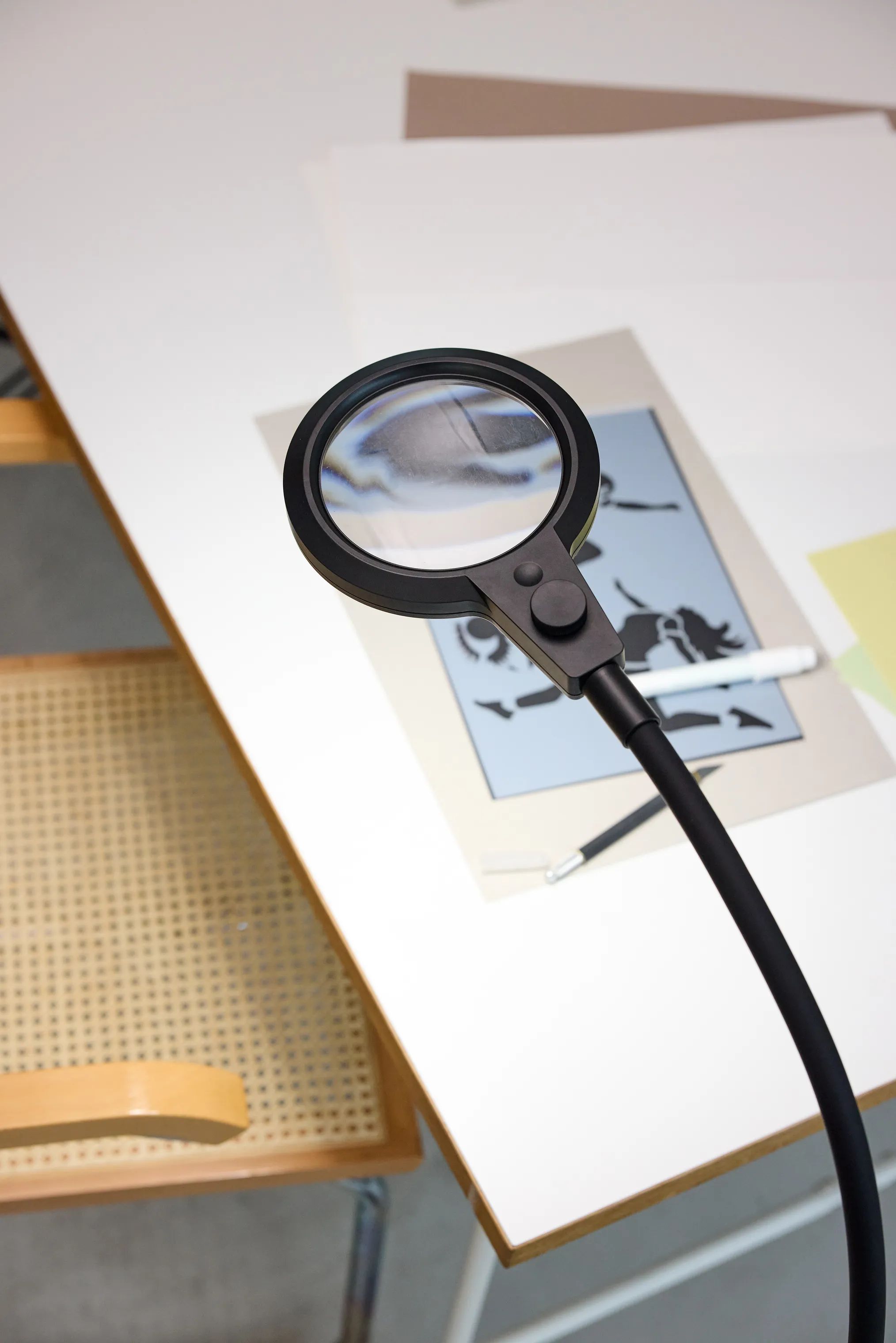 Halo Design Gulvlamper Magni Gulvlampe i Sort, 3