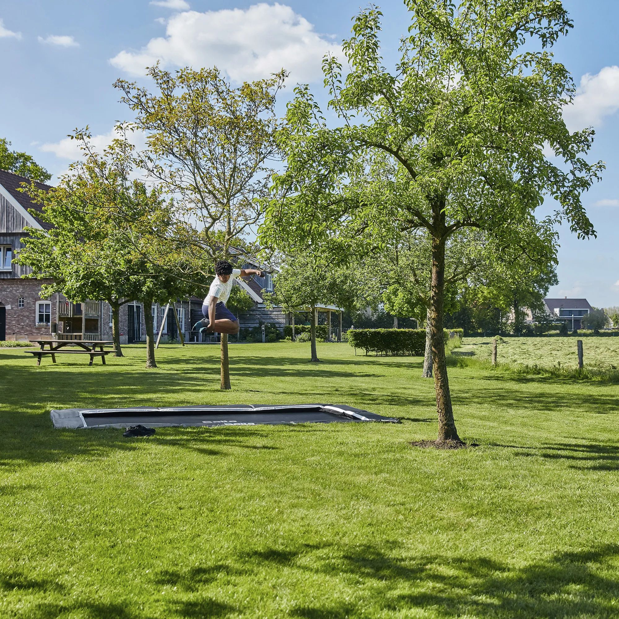 Salta Trampoliner Royal Baseground Sportstrampolin i Sort, 2