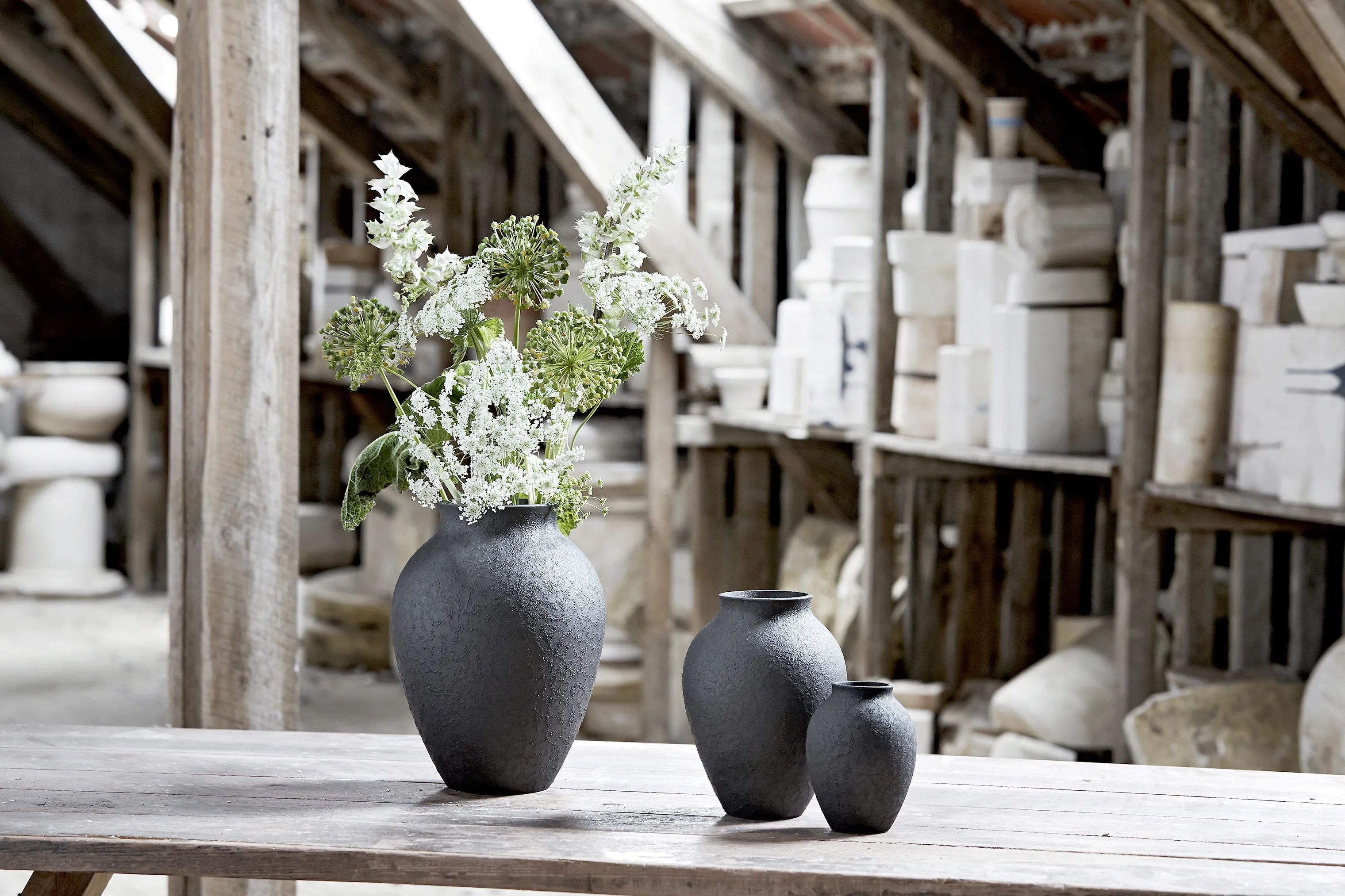 Knabstrup Keramik Vaser Vase i Sort, 27 cm, 2