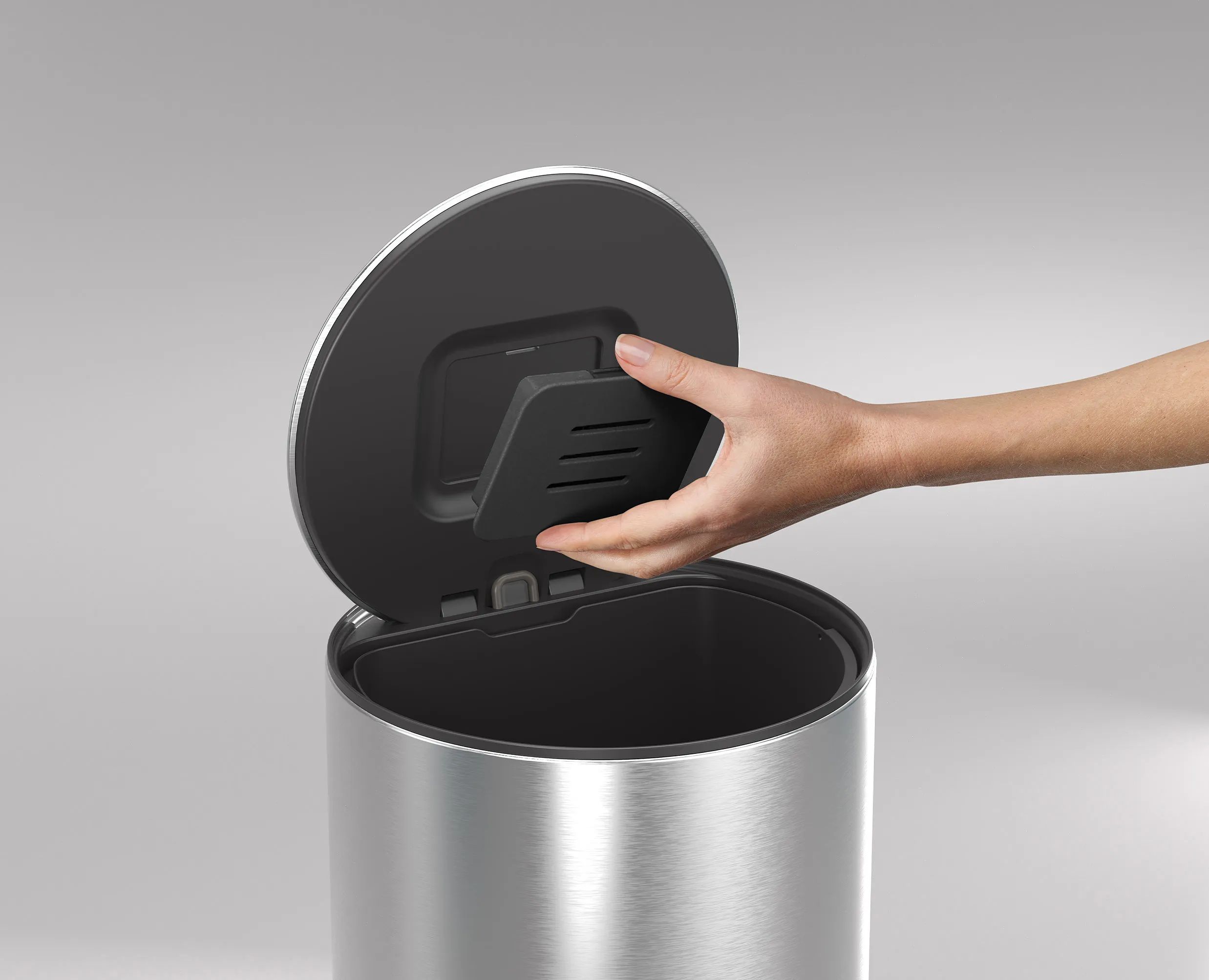 Joseph Joseph Pedalspande Arc  Affaldsspand i Stainless Steel, 30 L, 2