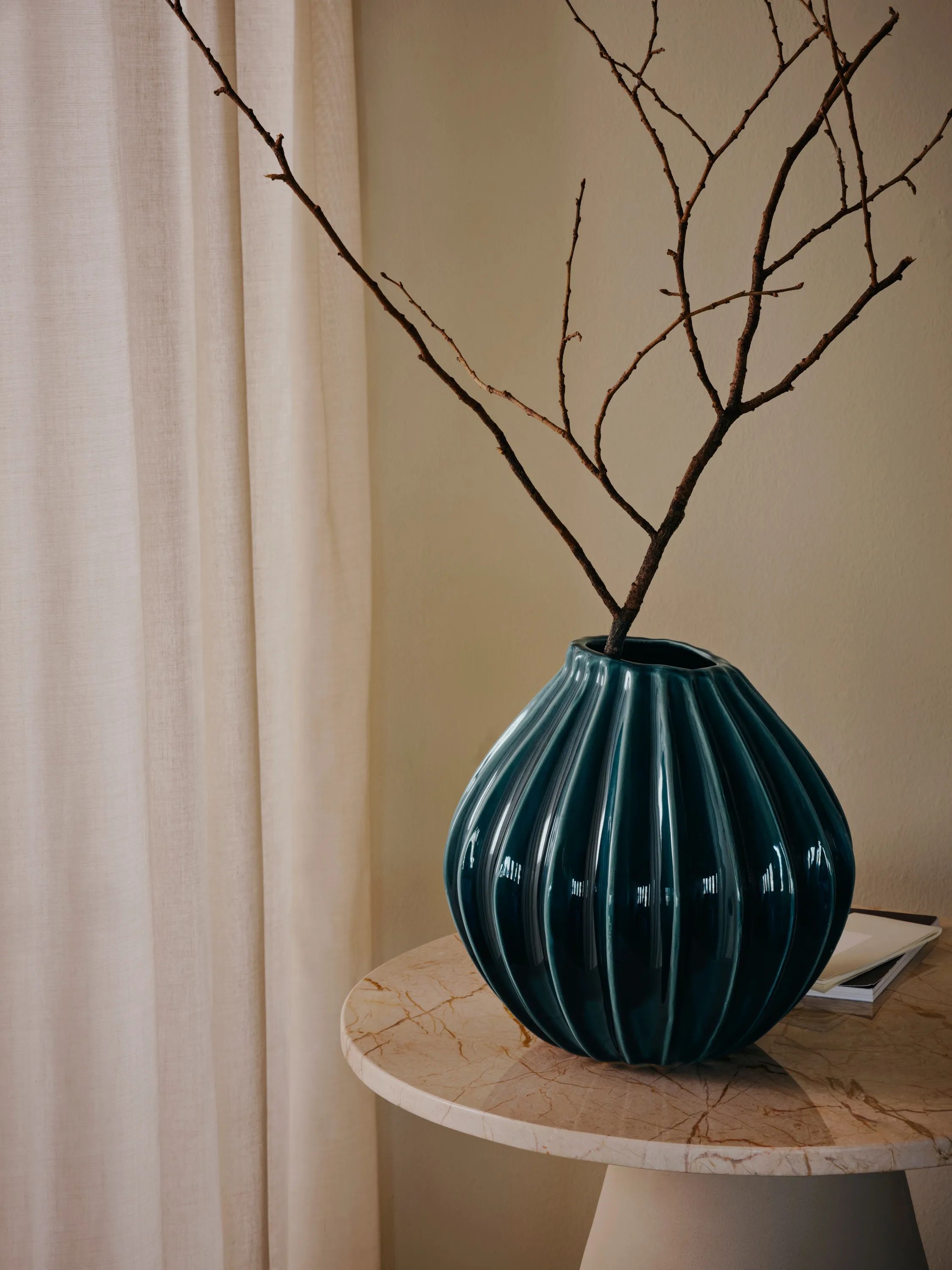 Broste Copenhagen Vaser Wide Vase i Blå, H30 x Ø30 cm, 2