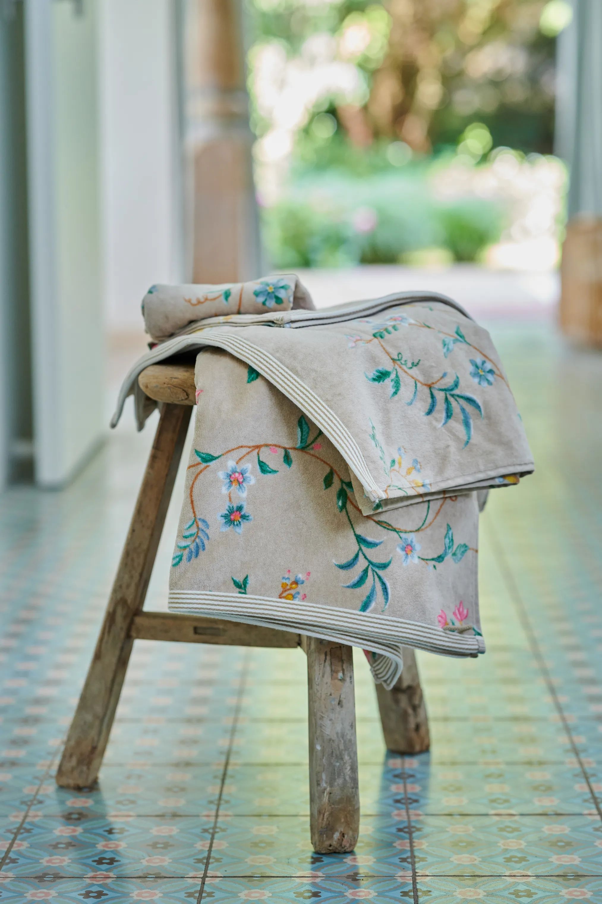 PIP Studio Håndklæder Les Fleurs Håndklæde i Khaki , B30 x L50 cm, 4