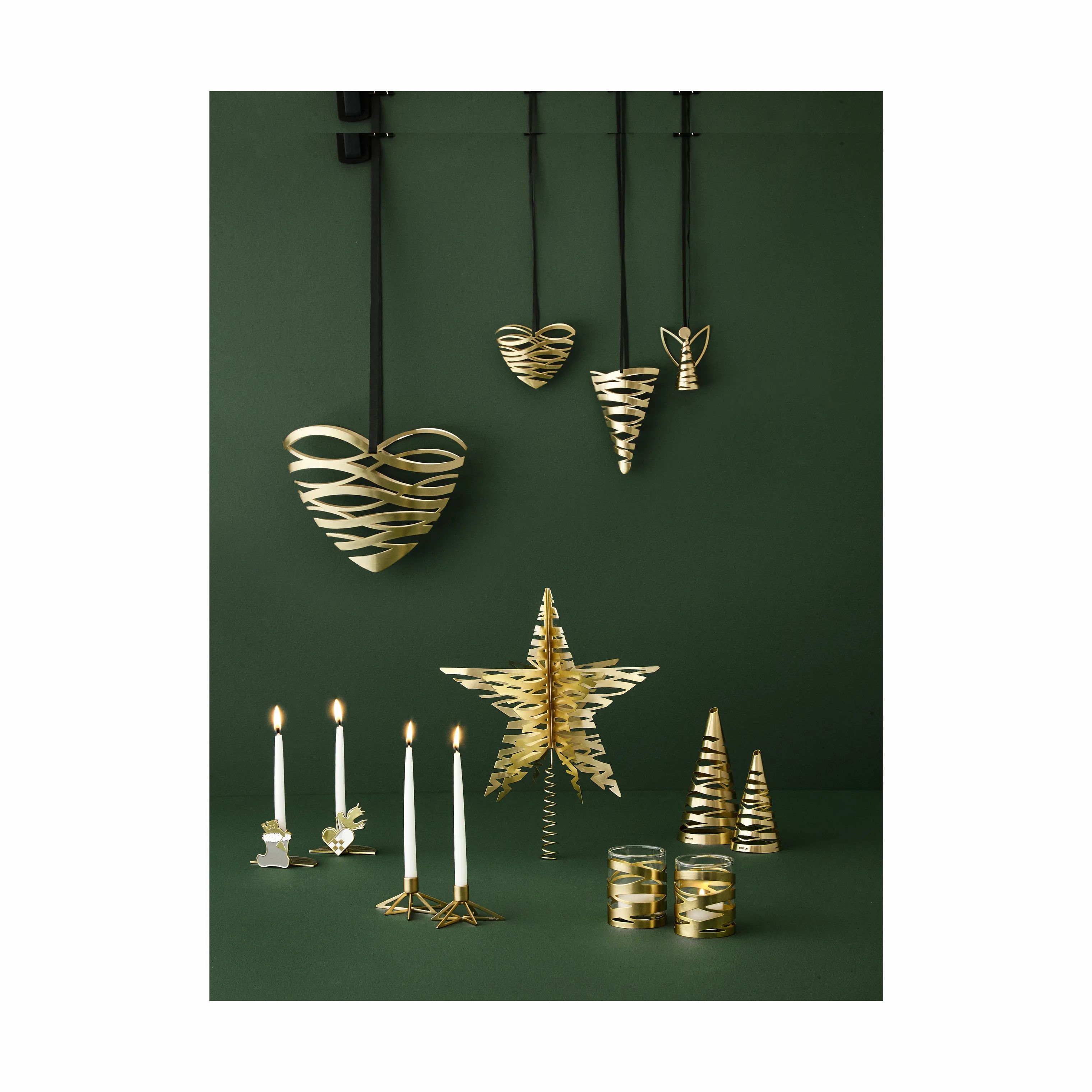 Stelton Kronelysestage Christmas Tangle Christmas While Waiting Lysestage i Guldfarvet, 5,5 cm, 2