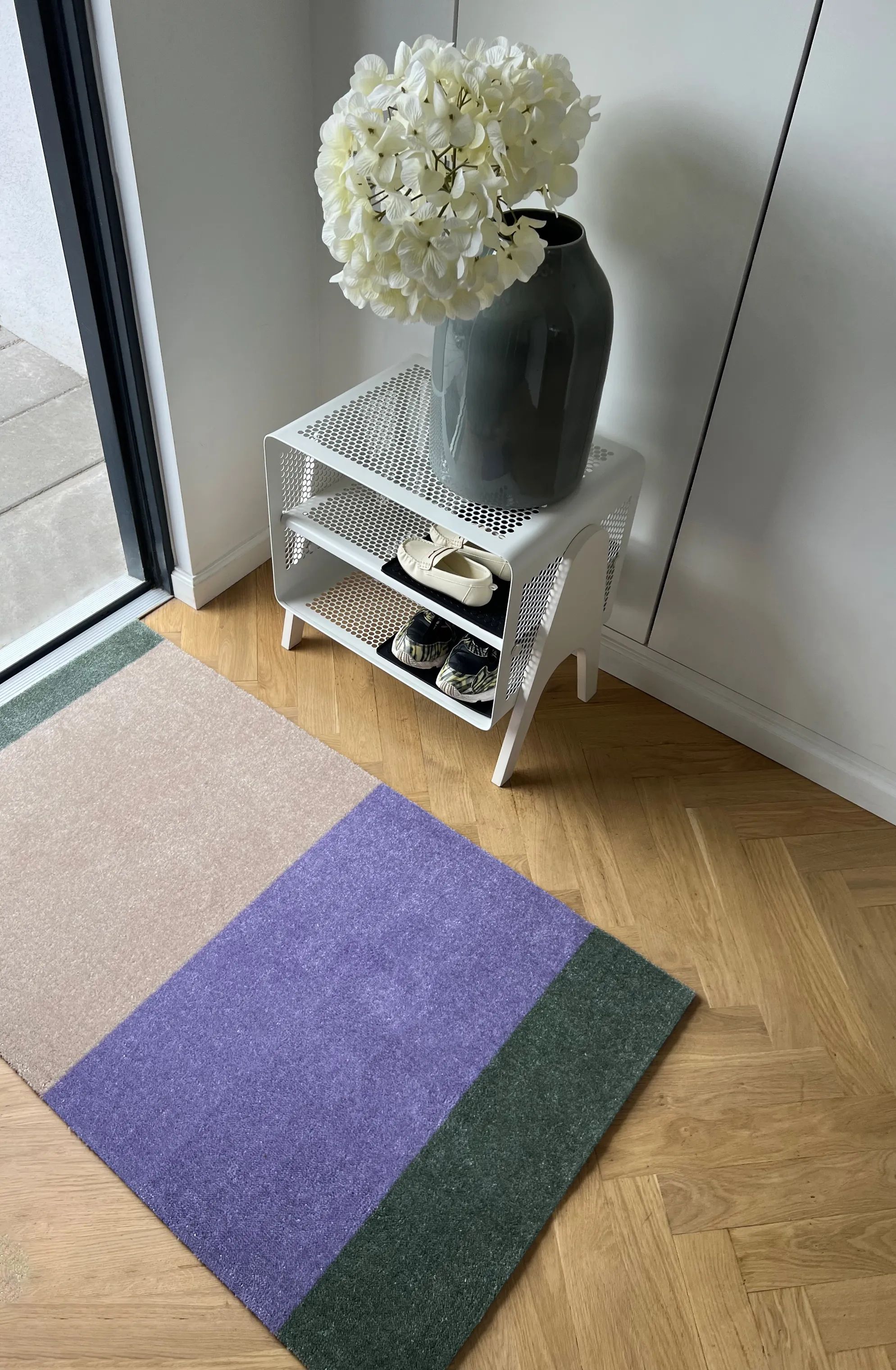 Tica Copenhagen Gulvtæpper Stripes Horisontal Gulvtæppe i Lilla/Ivory/grøn, B67 x L120 cm, 7